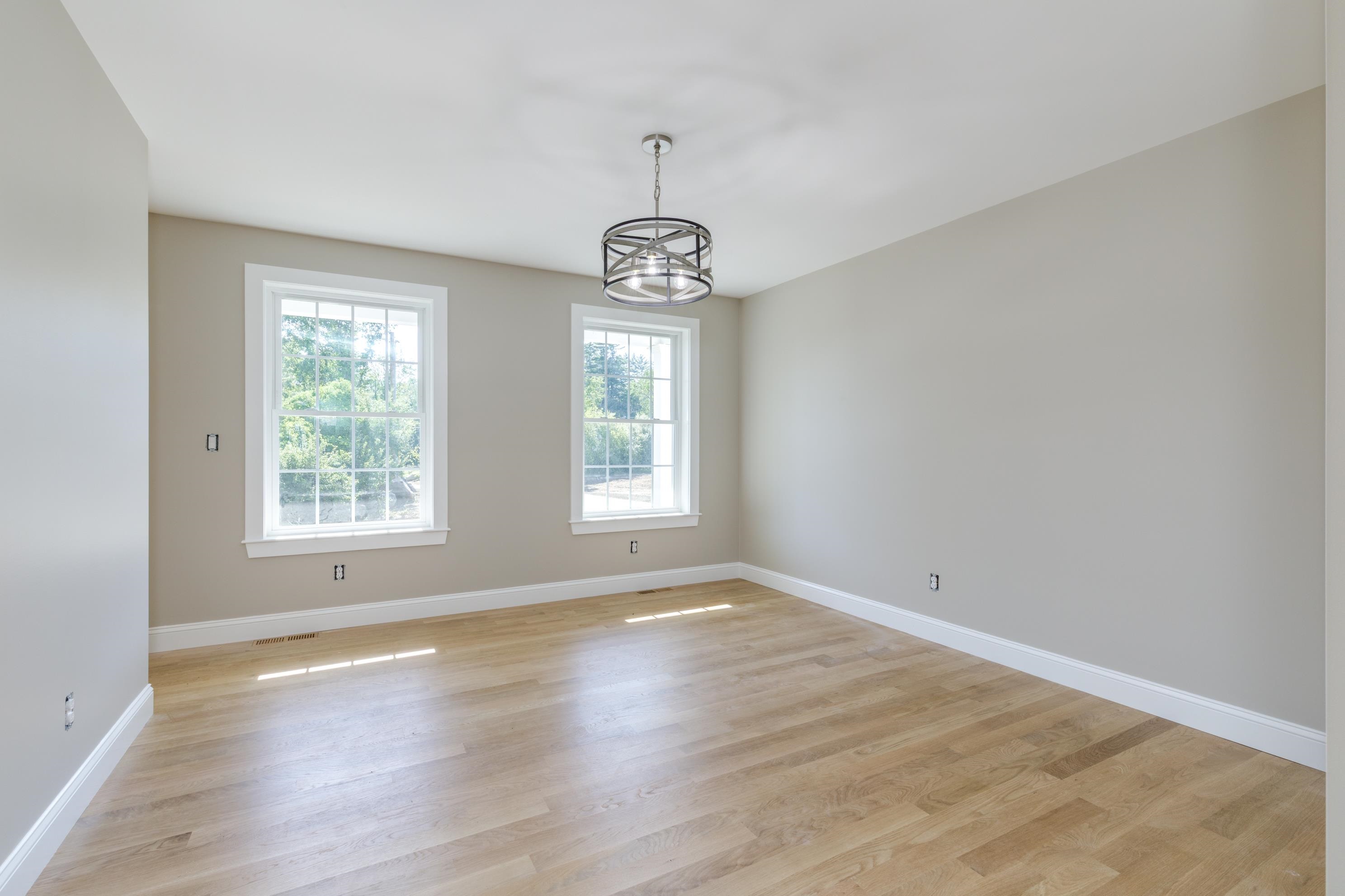 527 North West Road Property Photo 12