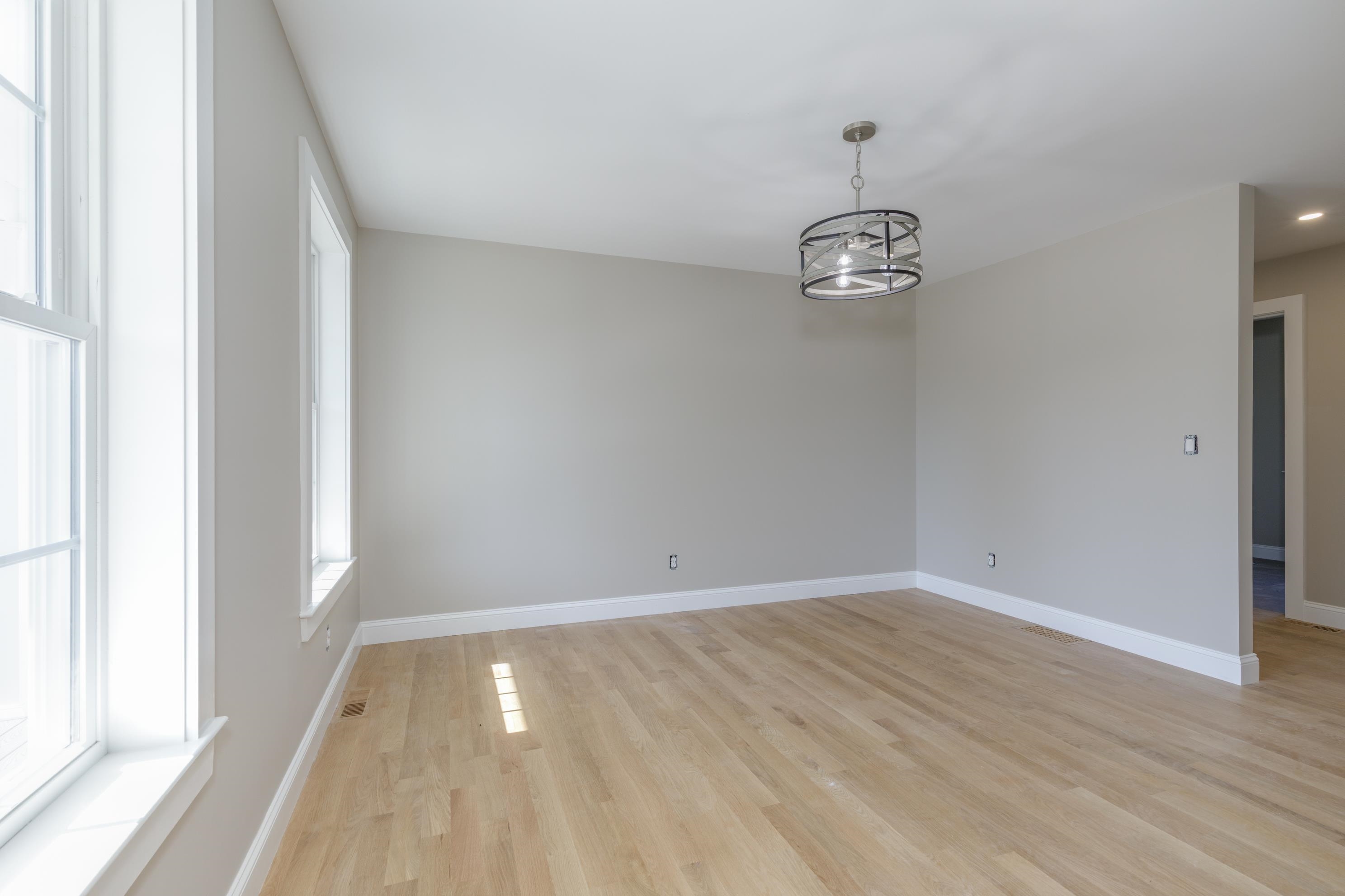 527 North West Road Property Photo 14