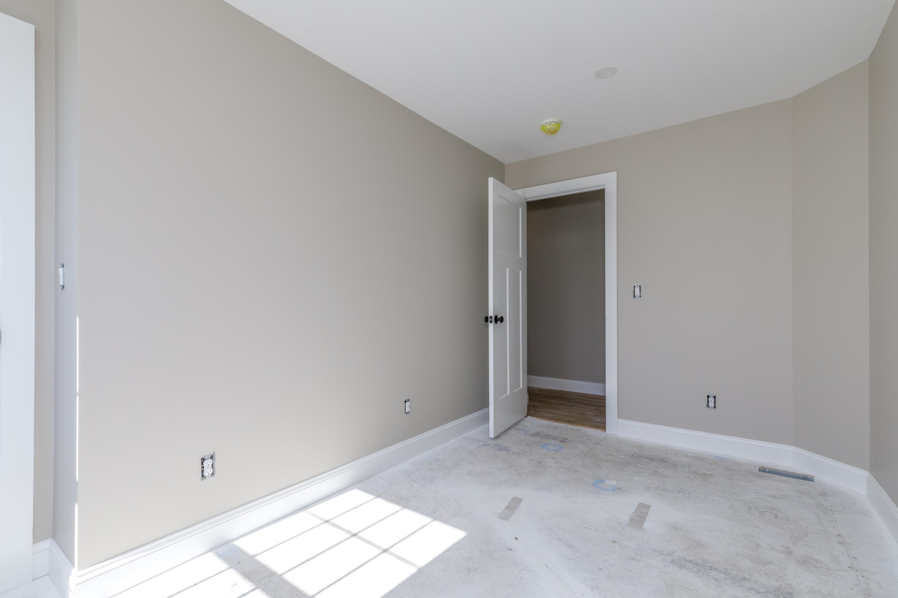 527 North West Road Property Photo 26