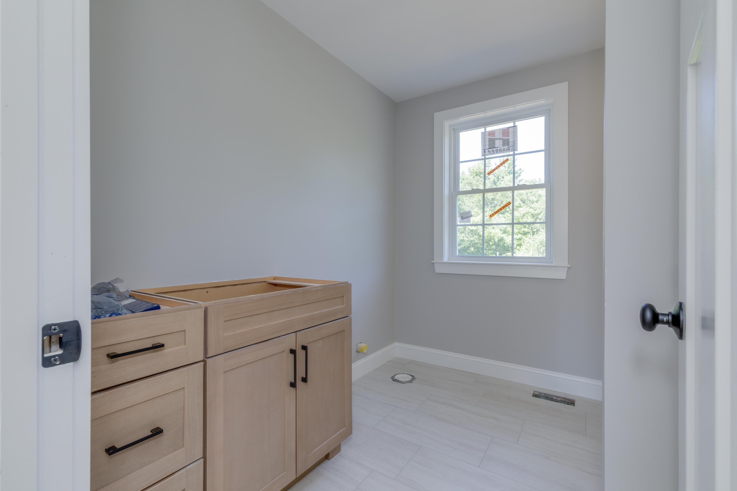 527 North West Road Property Photo 27