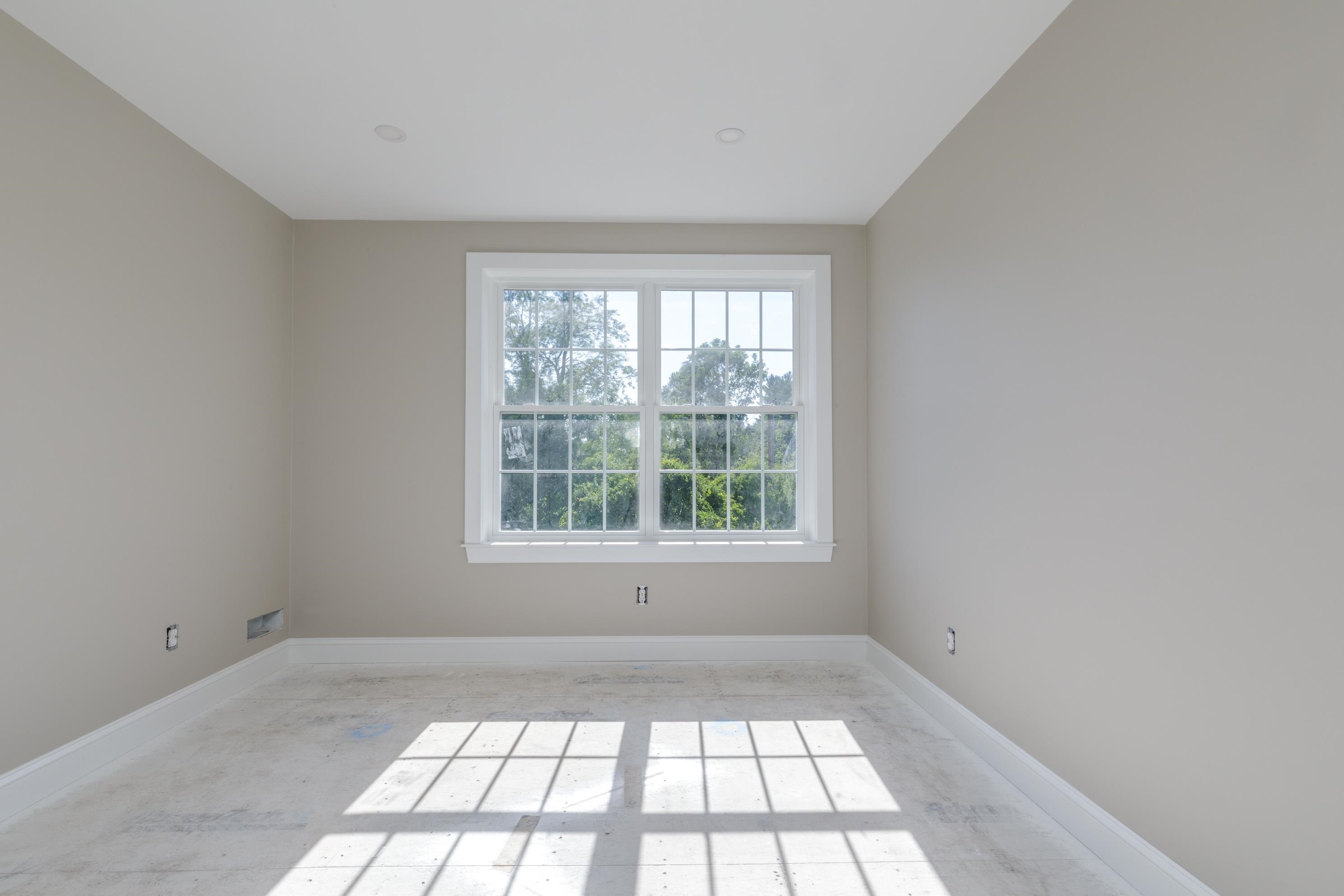 527 North West Road Property Photo 32