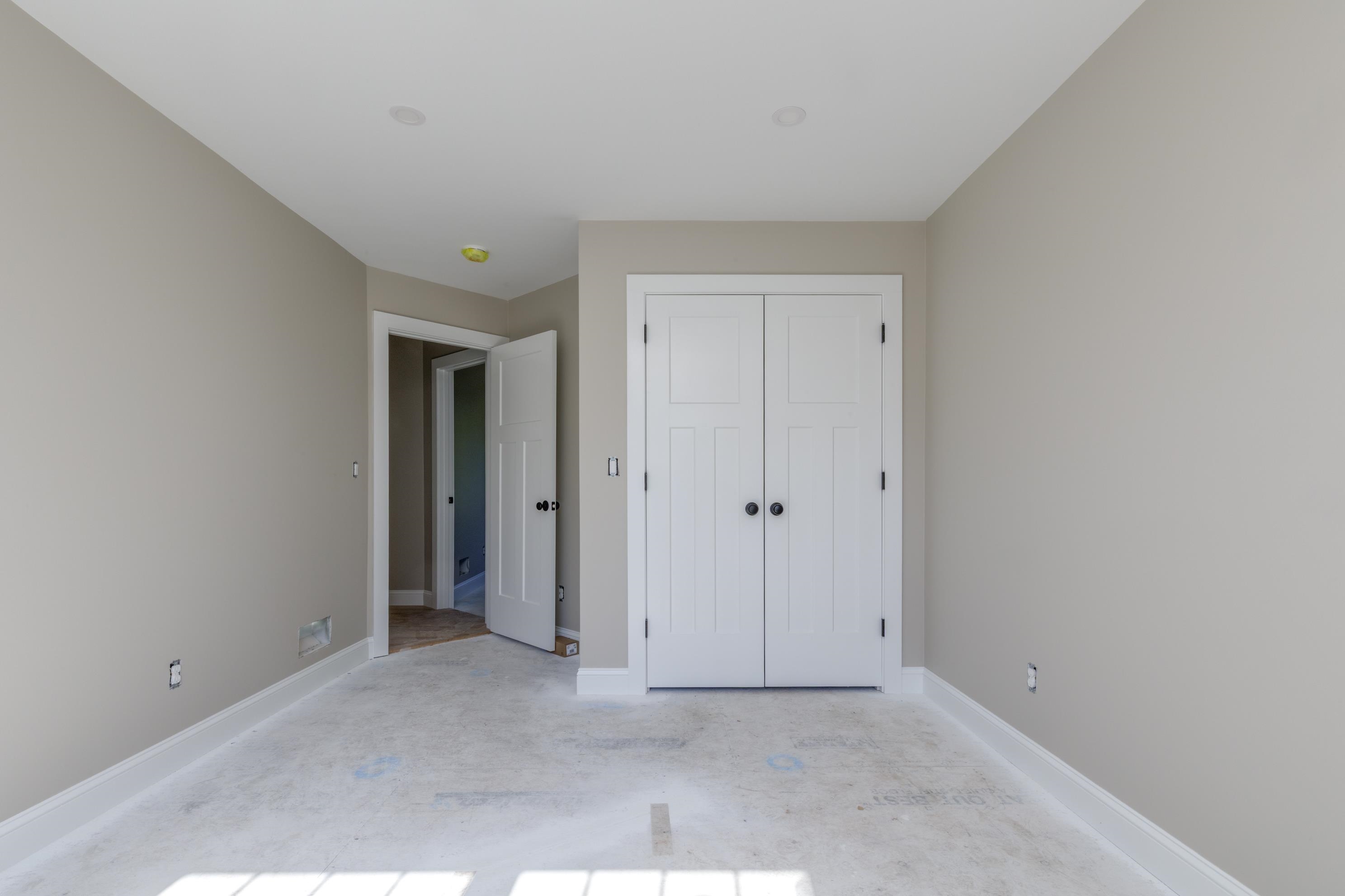 527 North West Road Property Photo 33