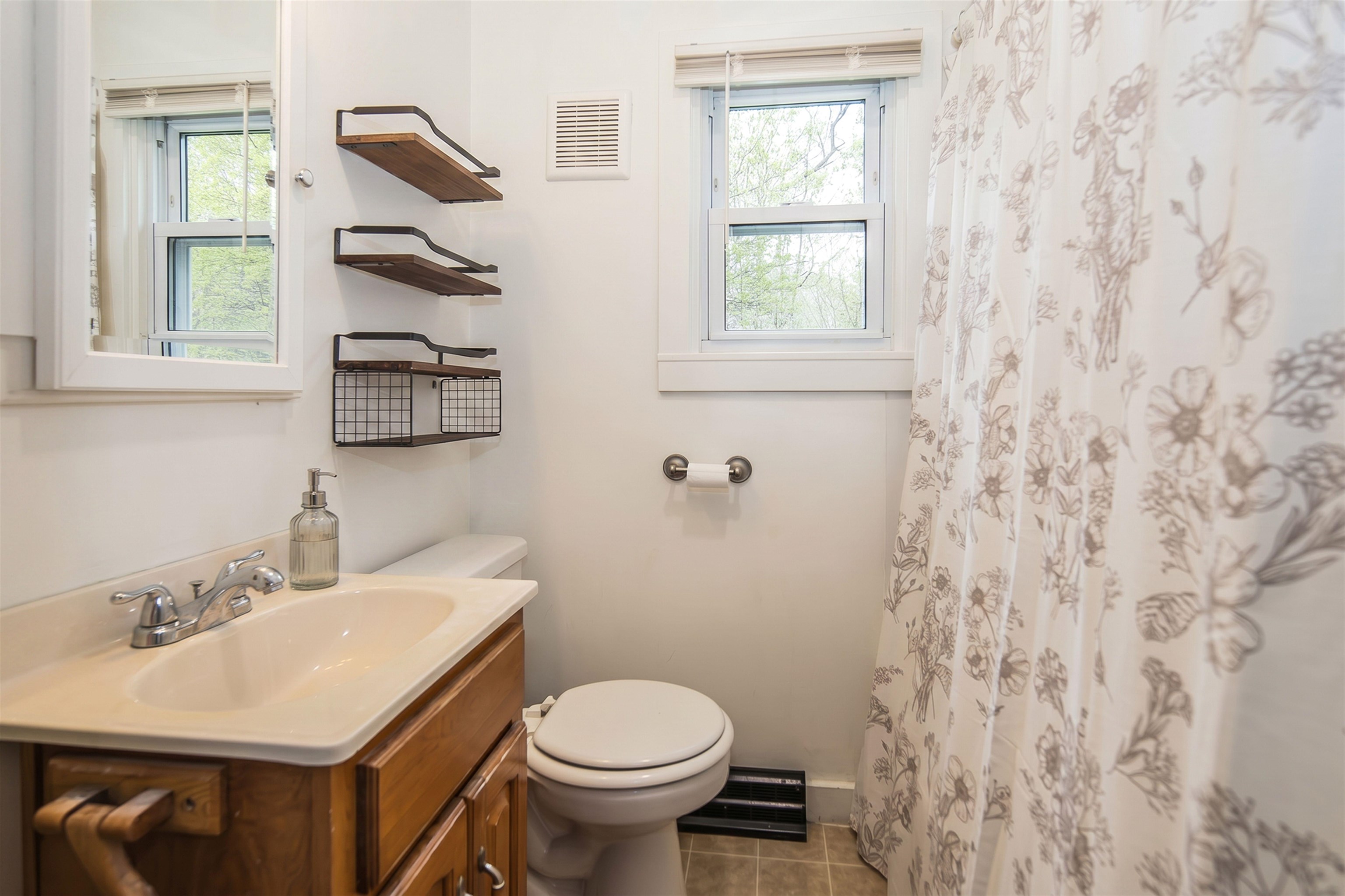 848, 882, 826 Blue Star Drive Property Photo 43