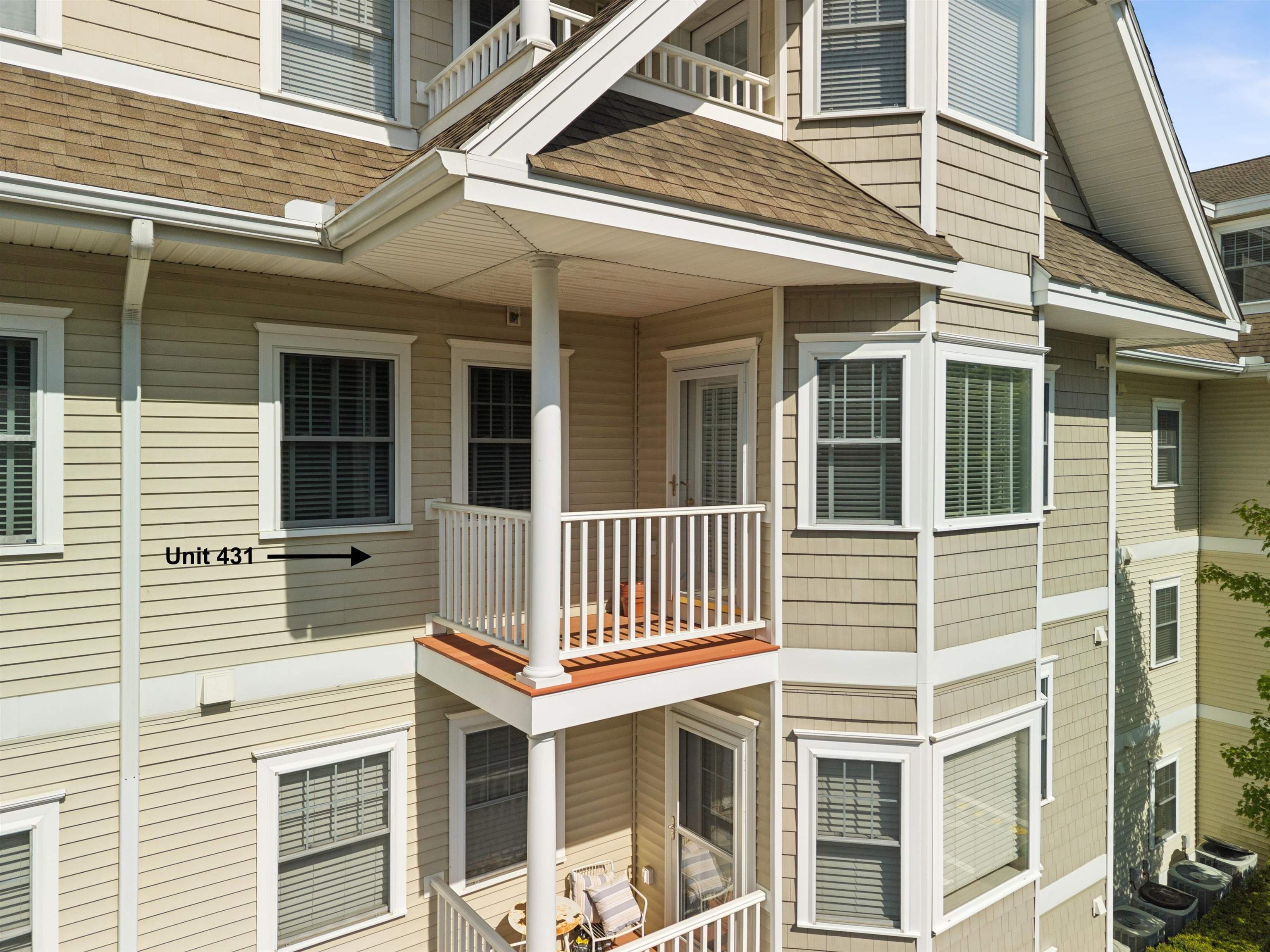 4 Sterling Hill Lane Property Photo 3