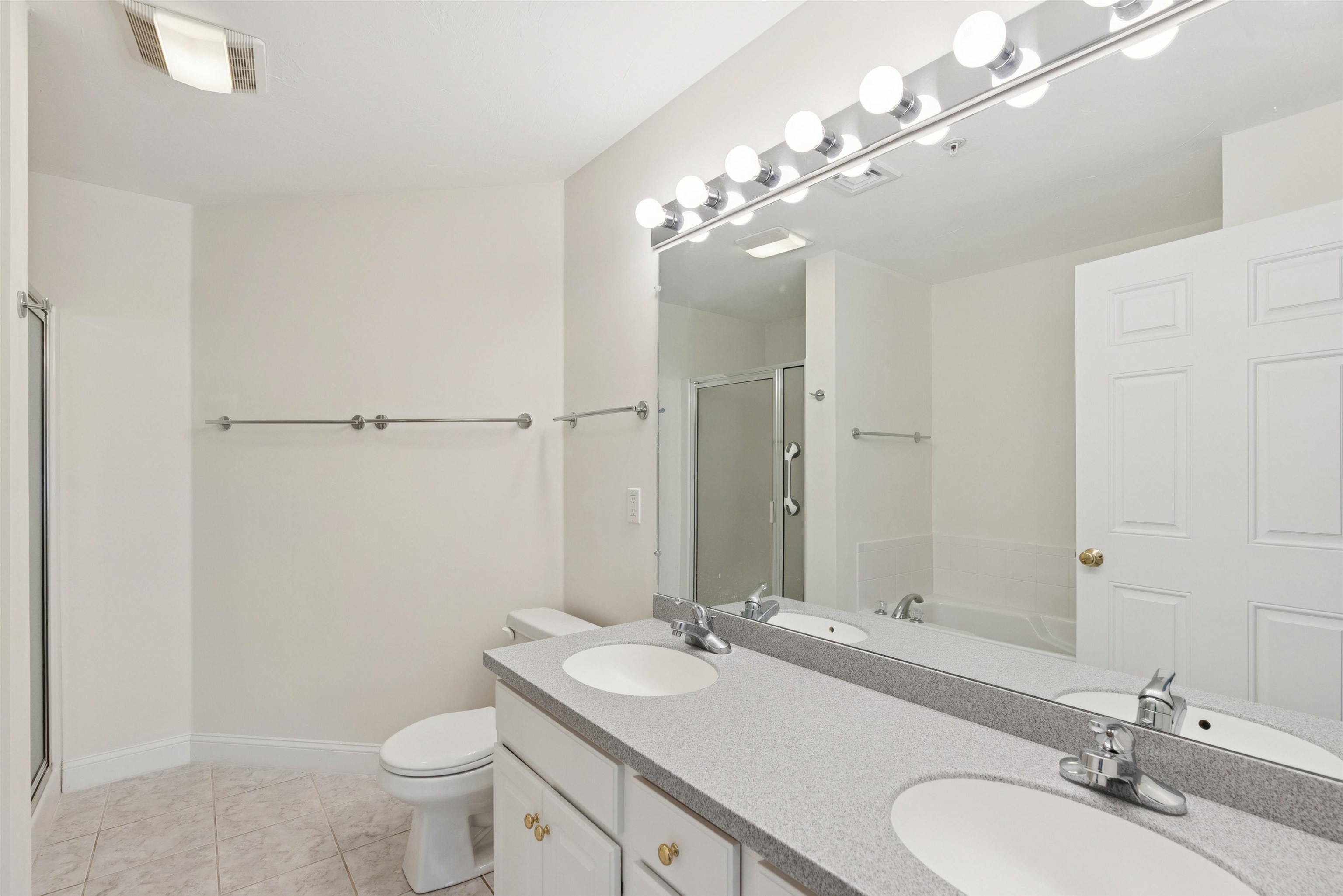 4 Sterling Hill Lane Property Photo 13