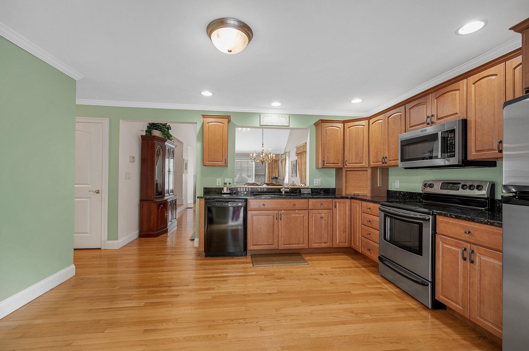 22 Town Village Drive Property Photo 10