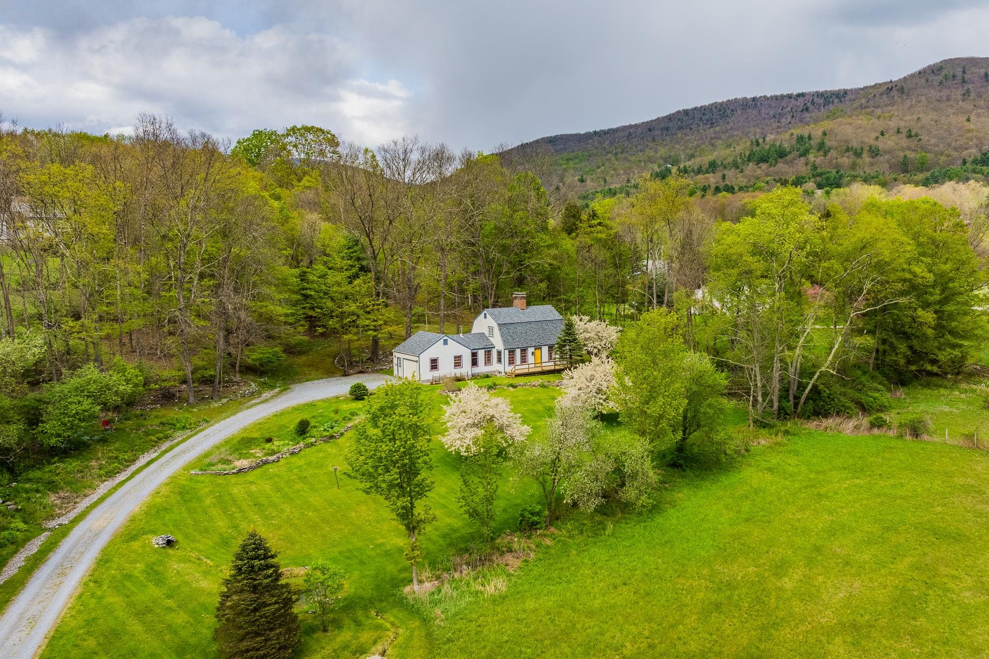 136 Fox Run Road Property Photo 12