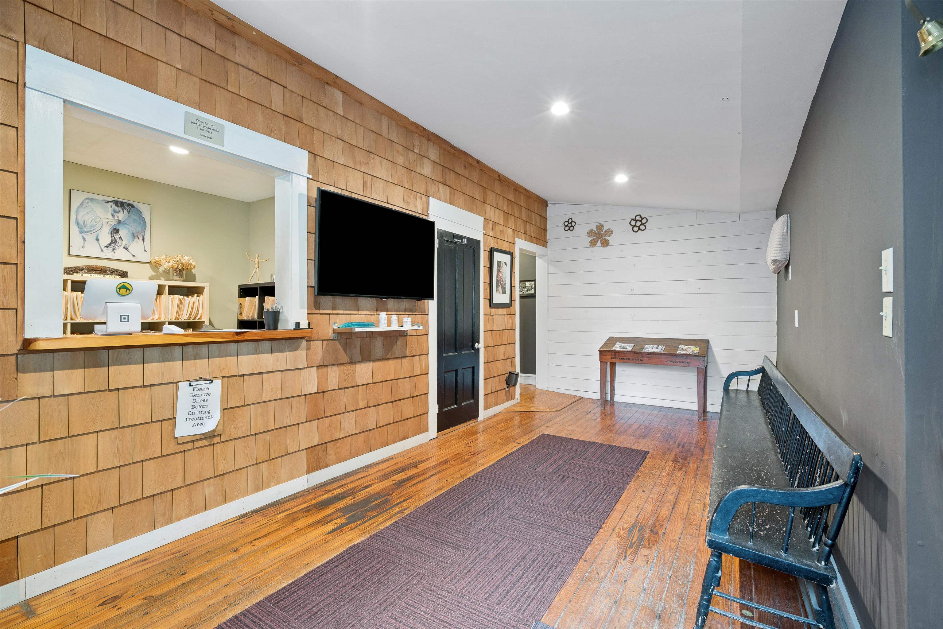47 Pleasant Street Property Photo 3