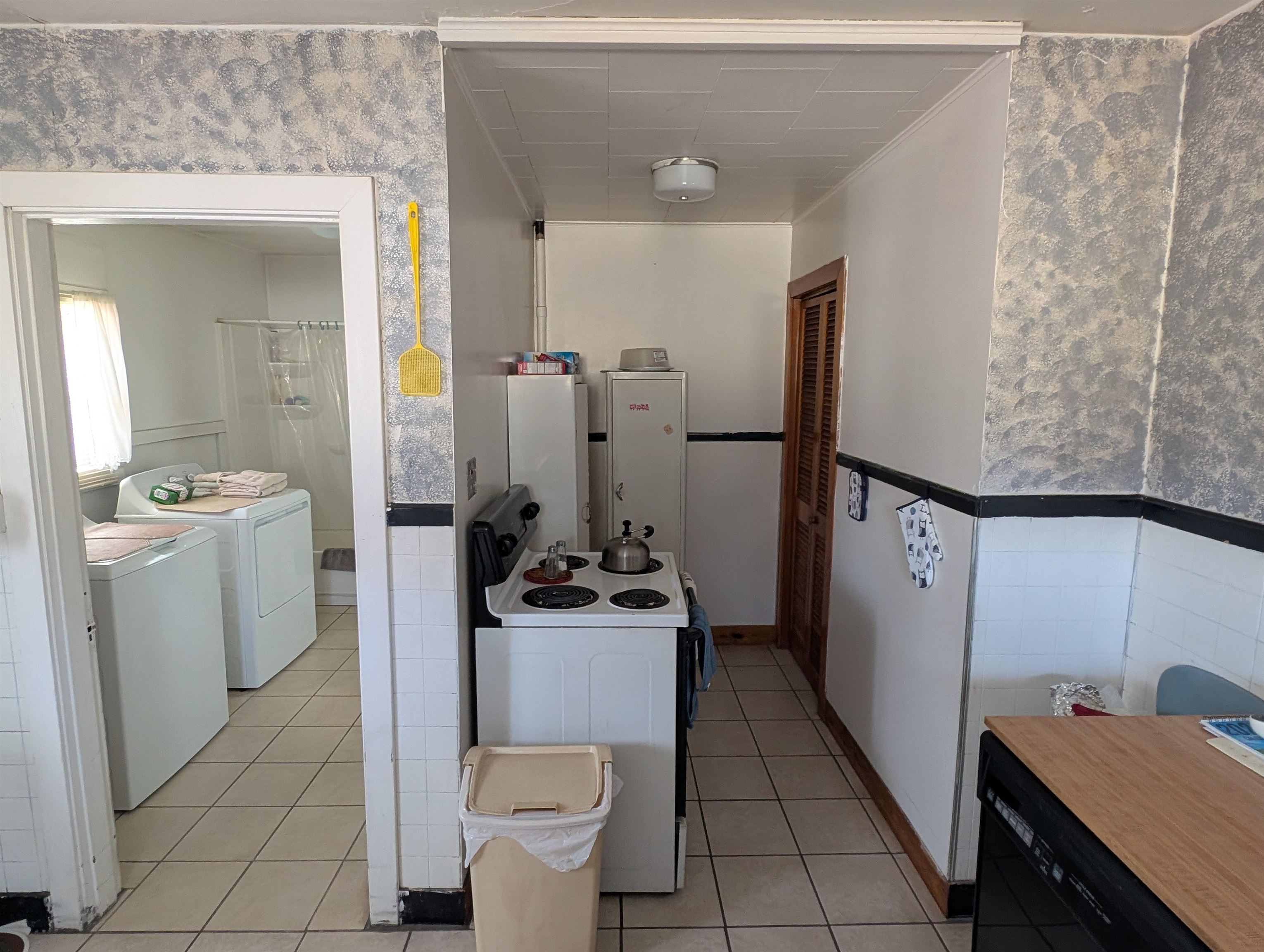 520 Champlain Street Property Photo 4