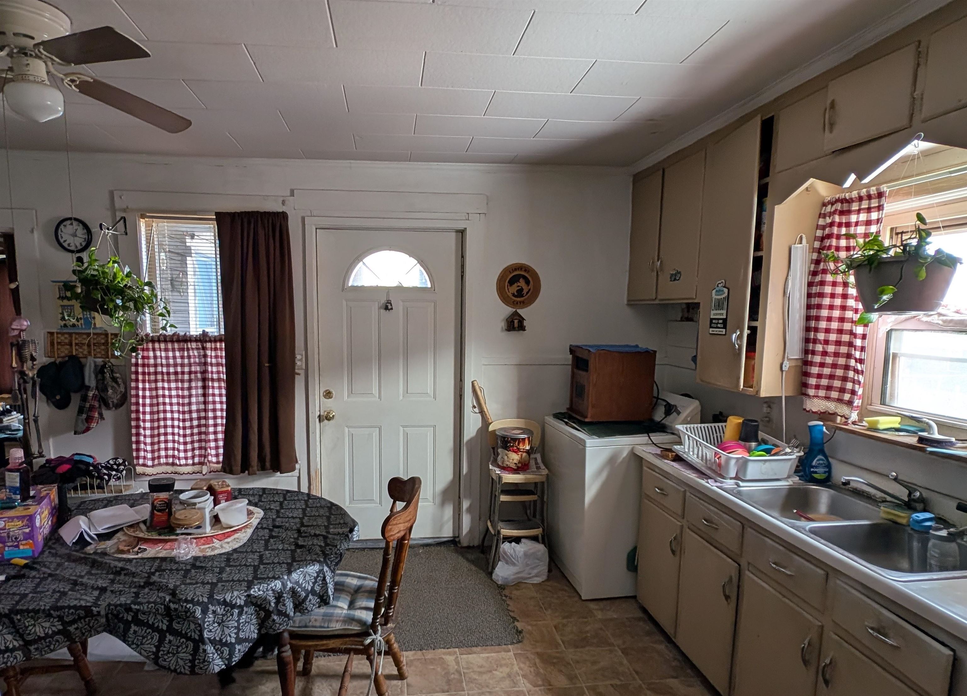 520 Champlain Street Property Photo 10