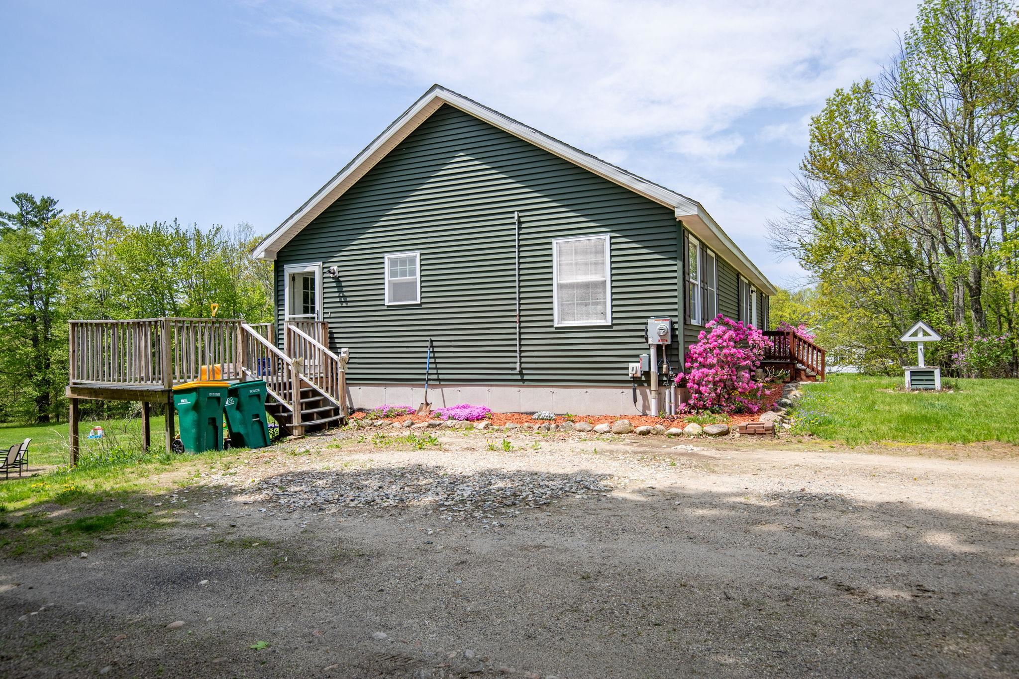 372 Cross Road Property Photo 4