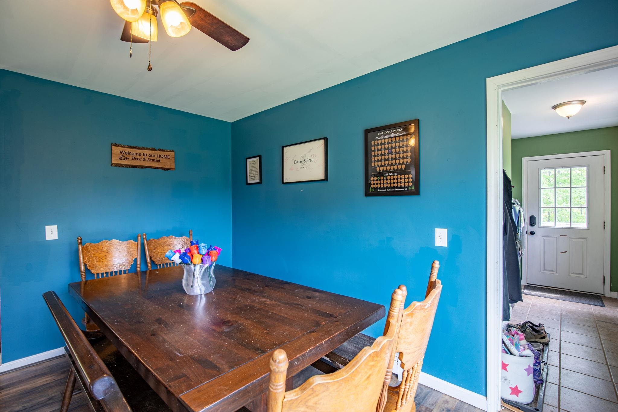372 Cross Road Property Photo 6