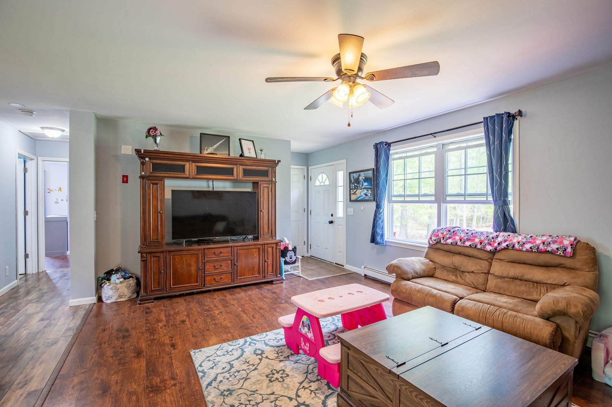 372 Cross Road Property Photo 15