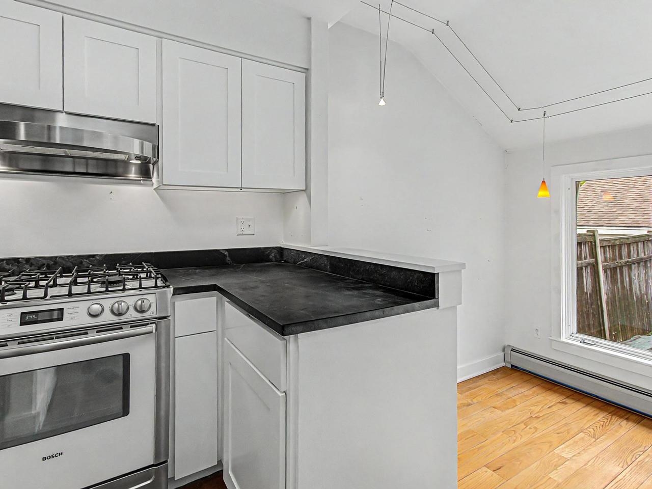 545 South Prospect Street Property Photo 25
