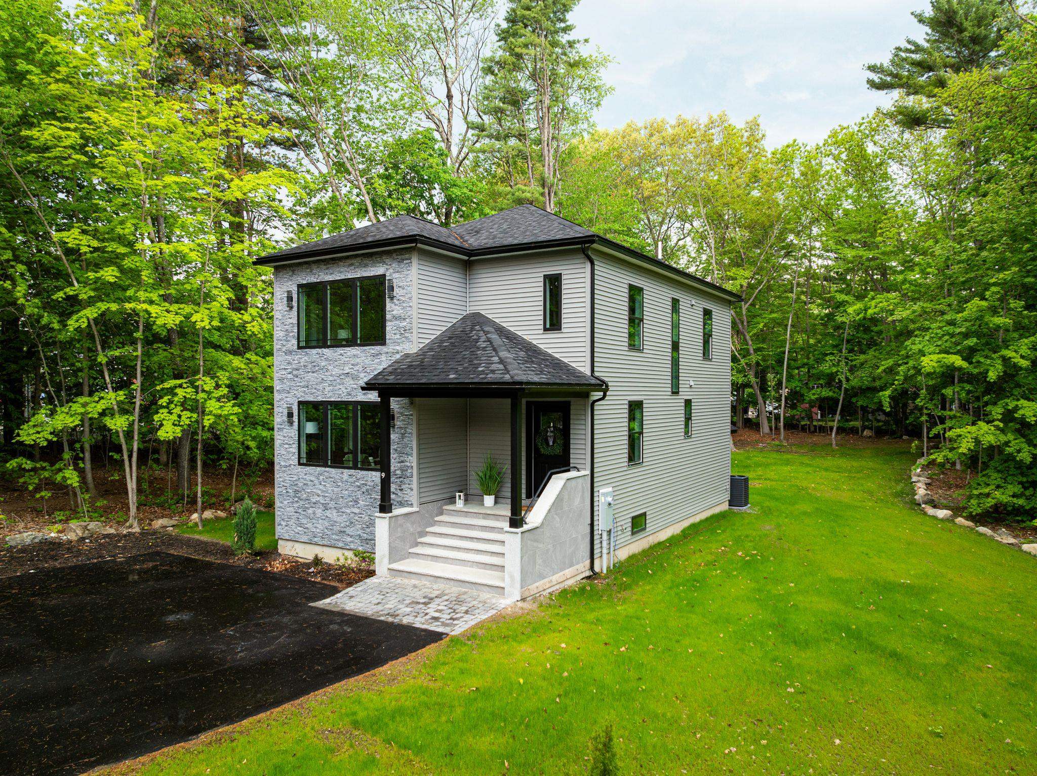 9 Trues Parkway Property Photo 1