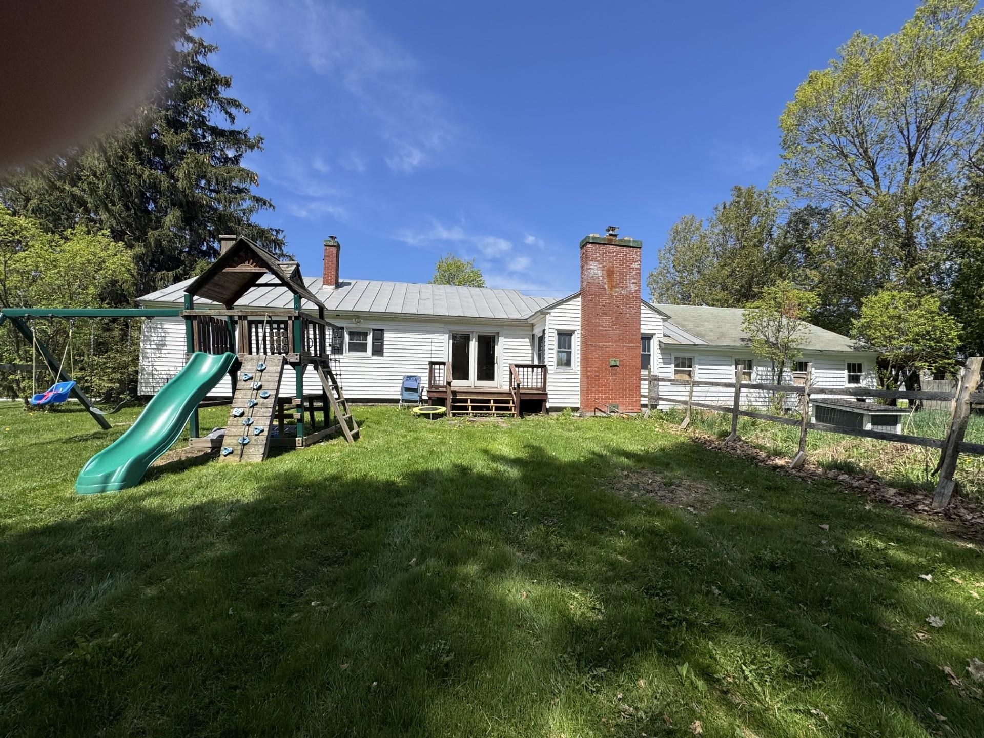 58 Hamilton Place Extension Property Photo 2