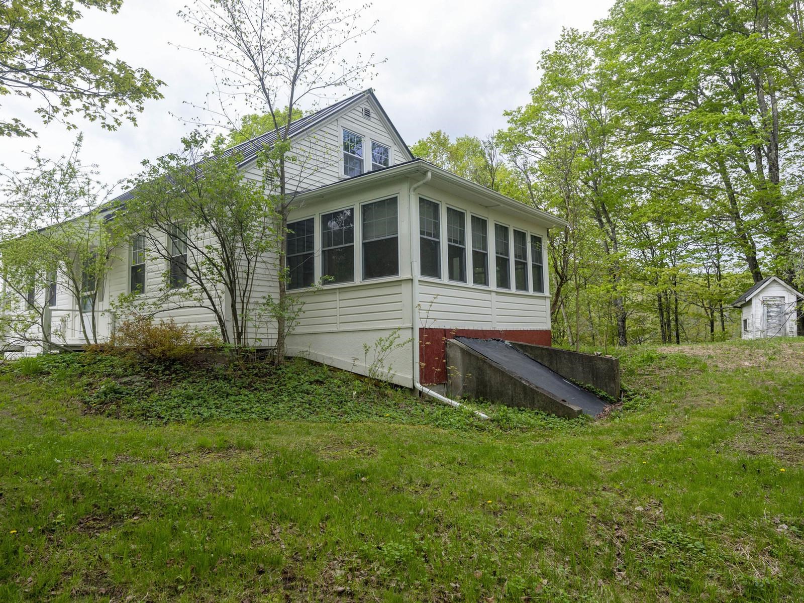 8913 County Road Property Photo 4