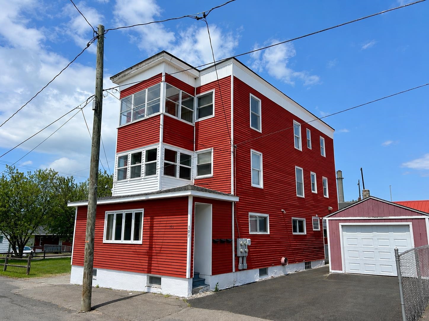 107 Strafford Street Property Photo 1