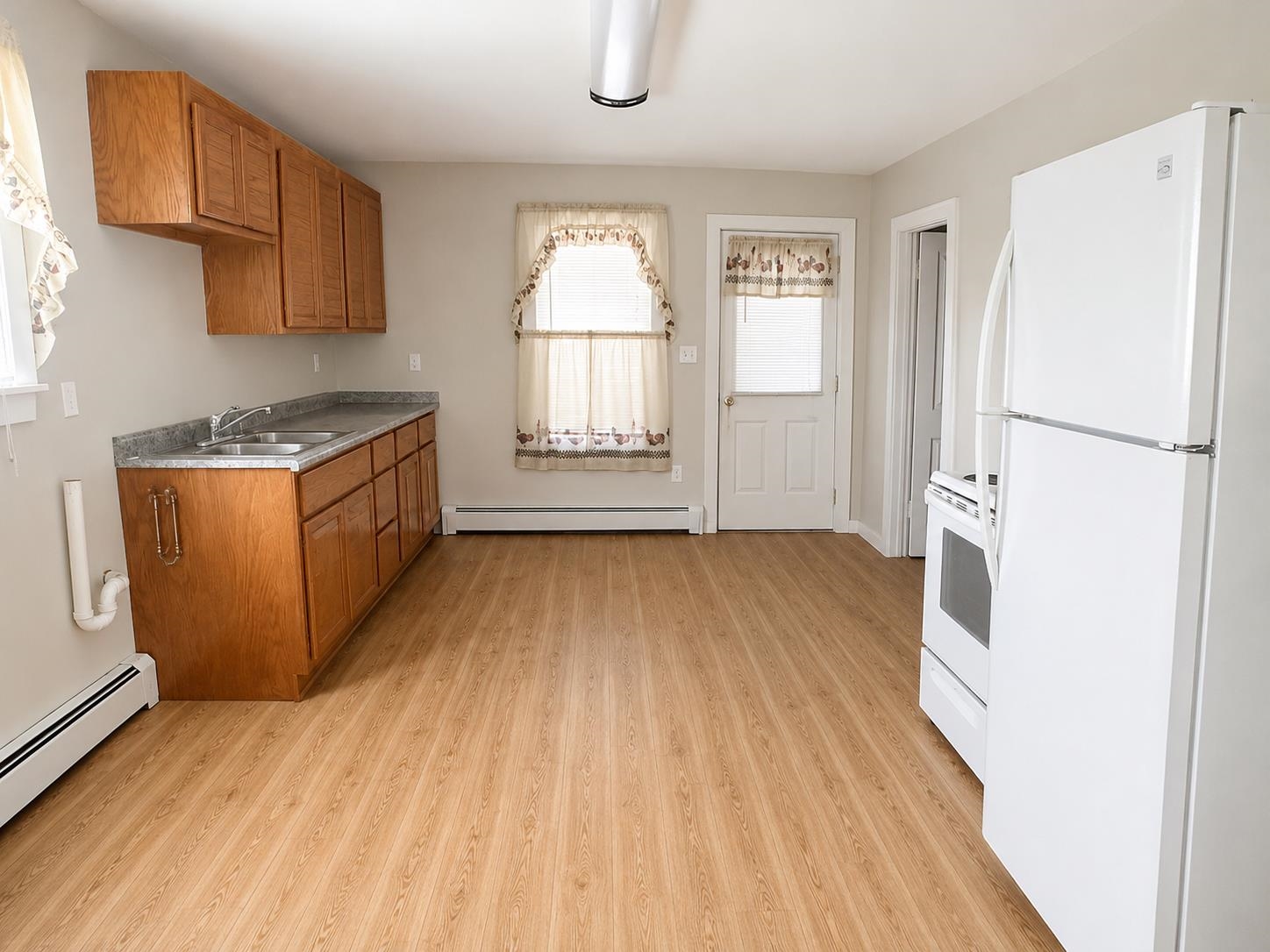 107 Strafford Street Property Photo 2