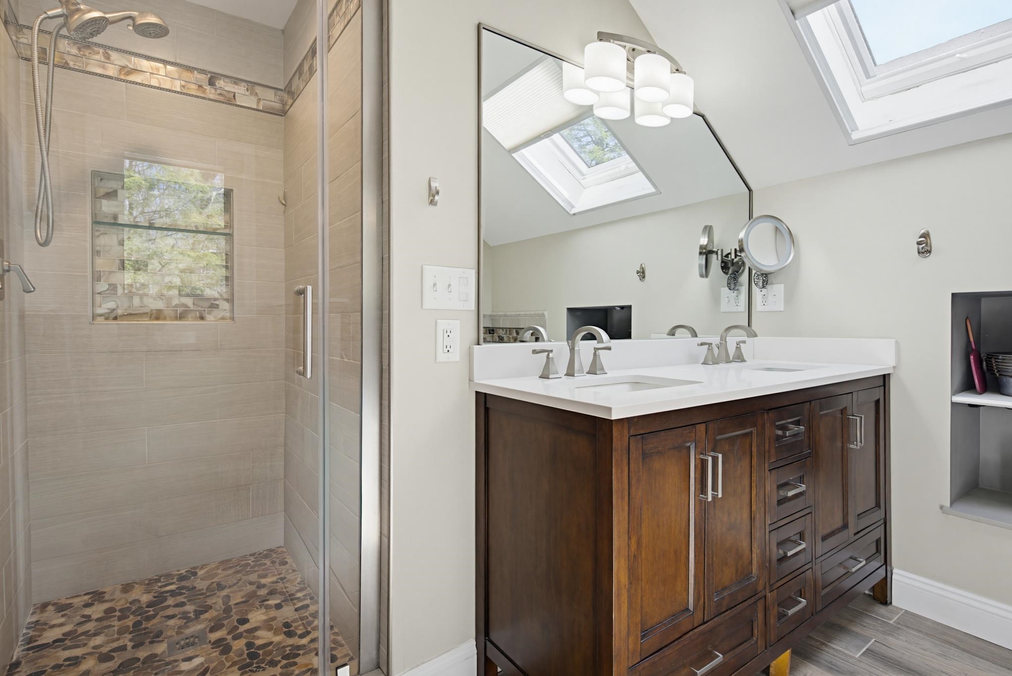17 Dudley Road Property Photo 25
