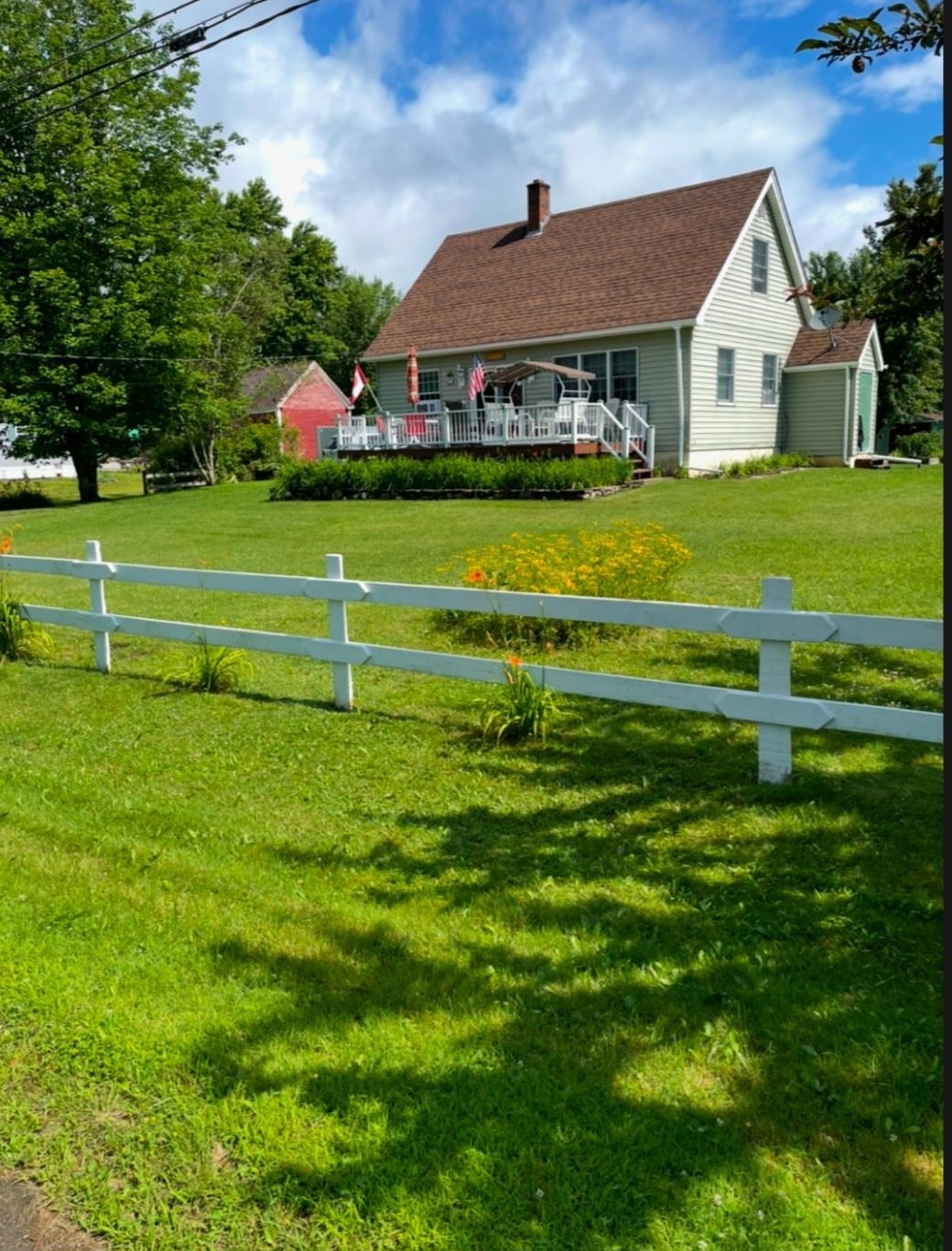 347 River Road Property Photo 1