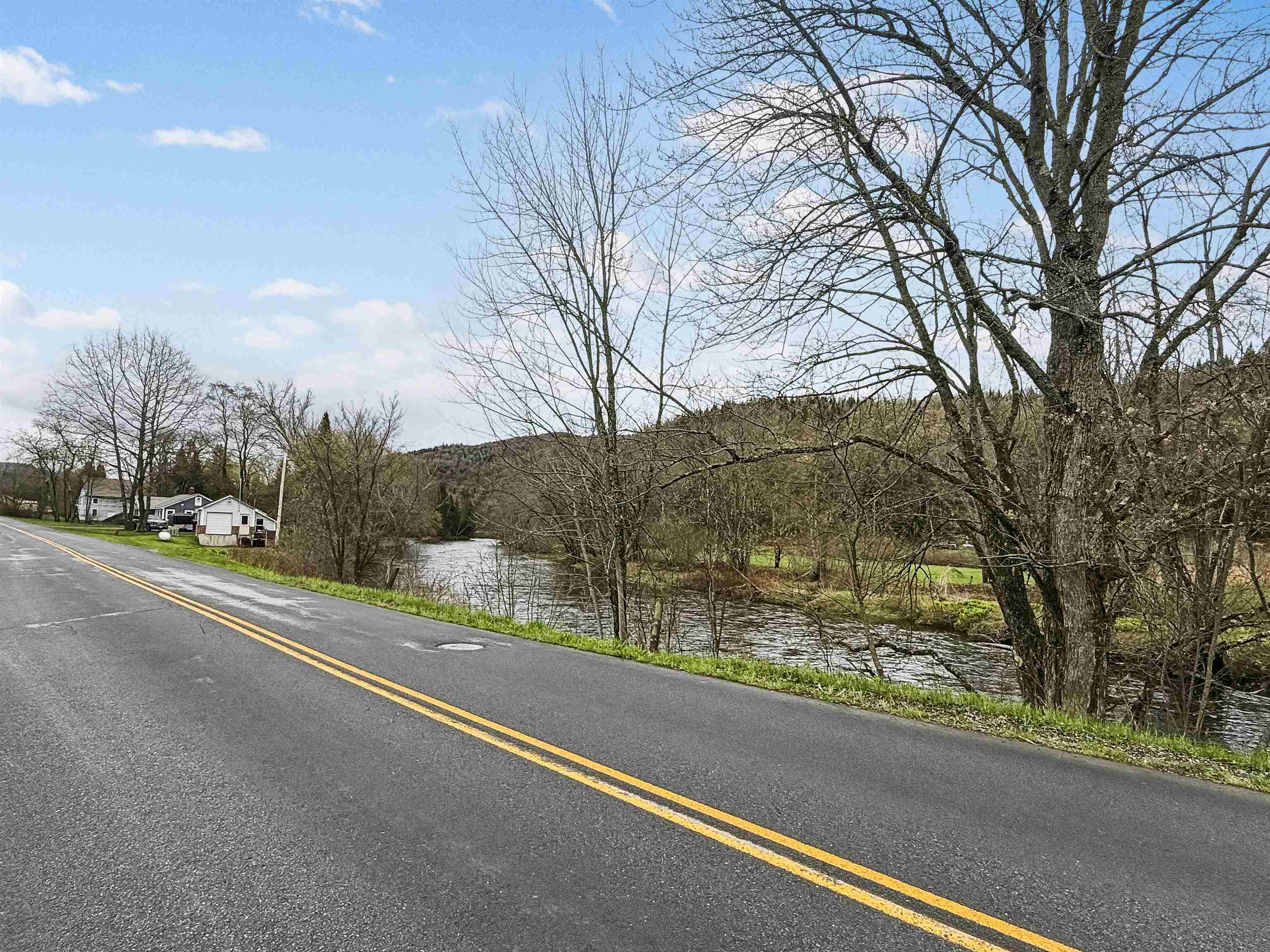 347 River Road Property Photo 28