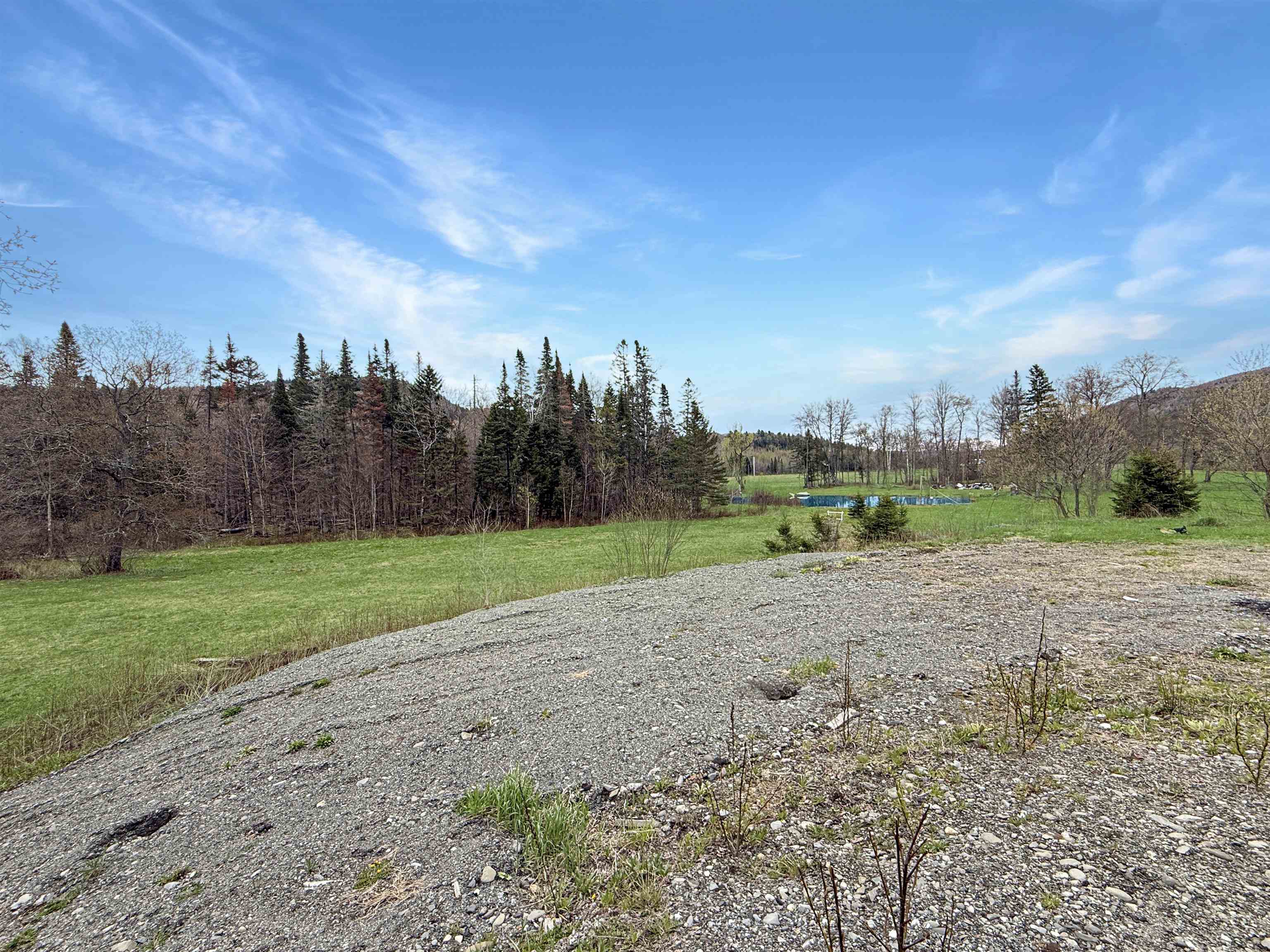 279 & 284 Hall Stream Road Property Photo 4