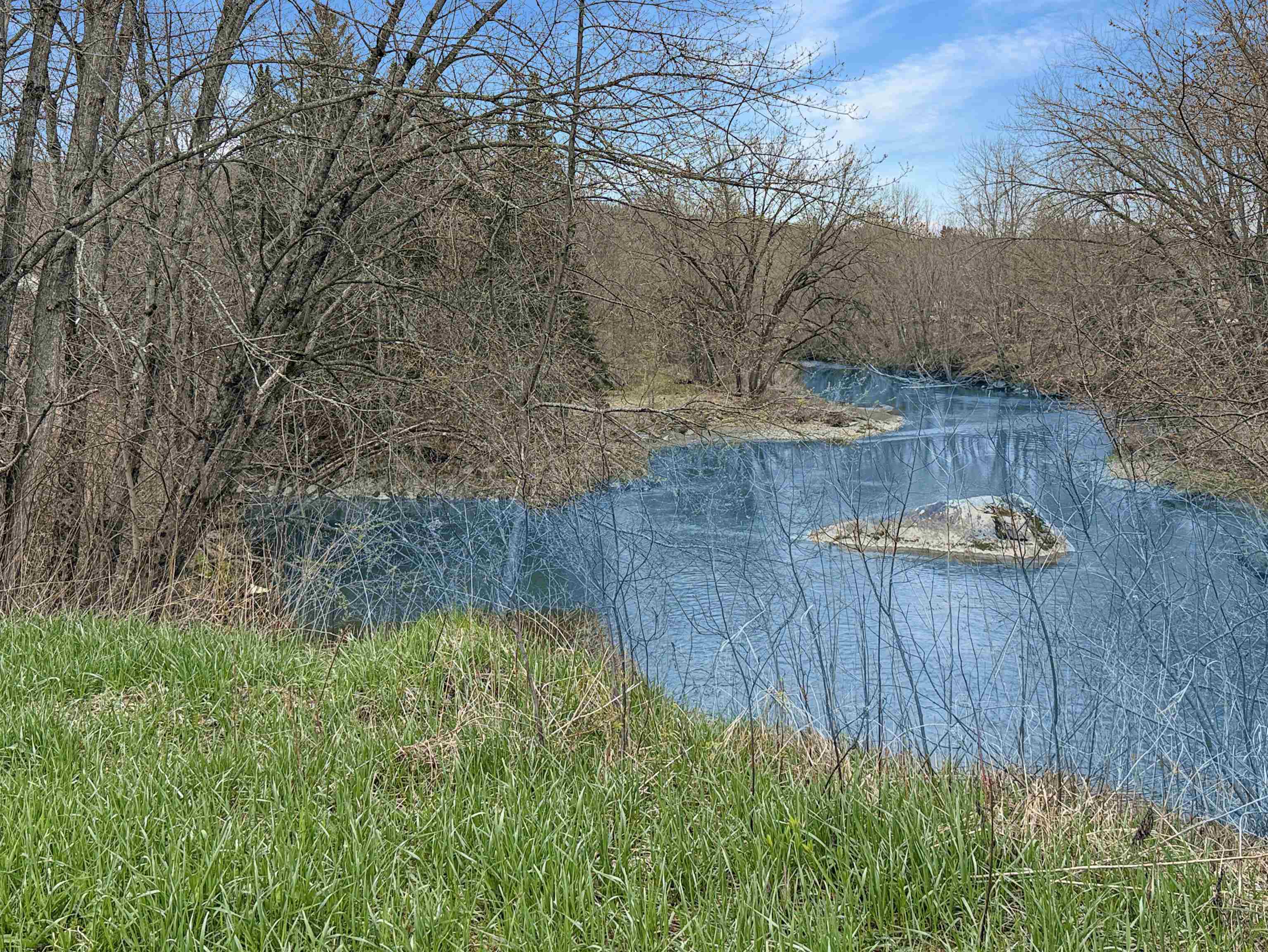 279 & 284 Hall Stream Road Property Photo 11