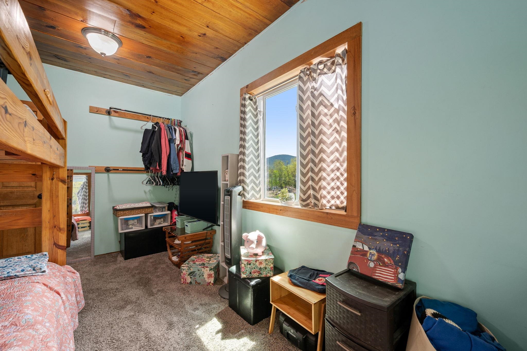 251 Doe Road Property Photo 24