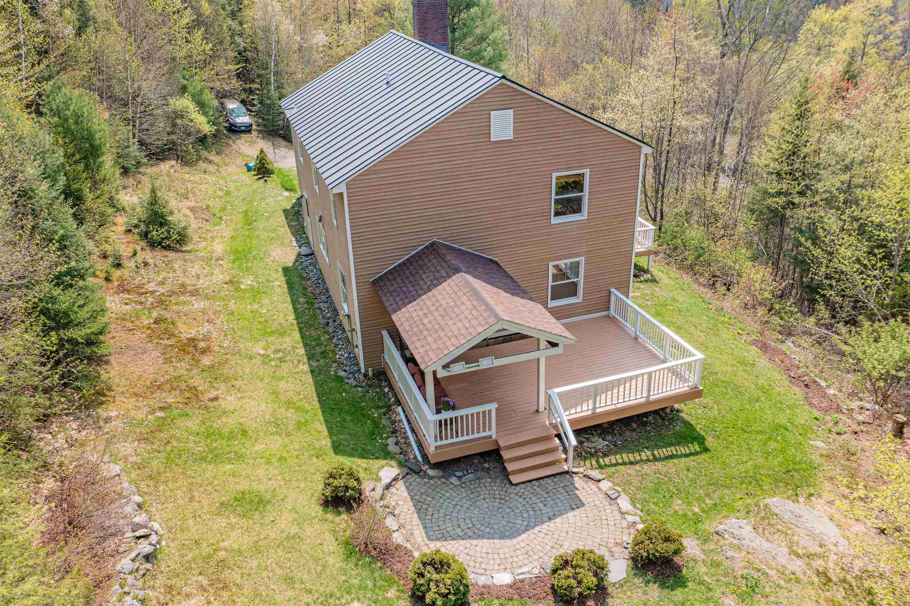 272 West Hill Road Property Photo 11