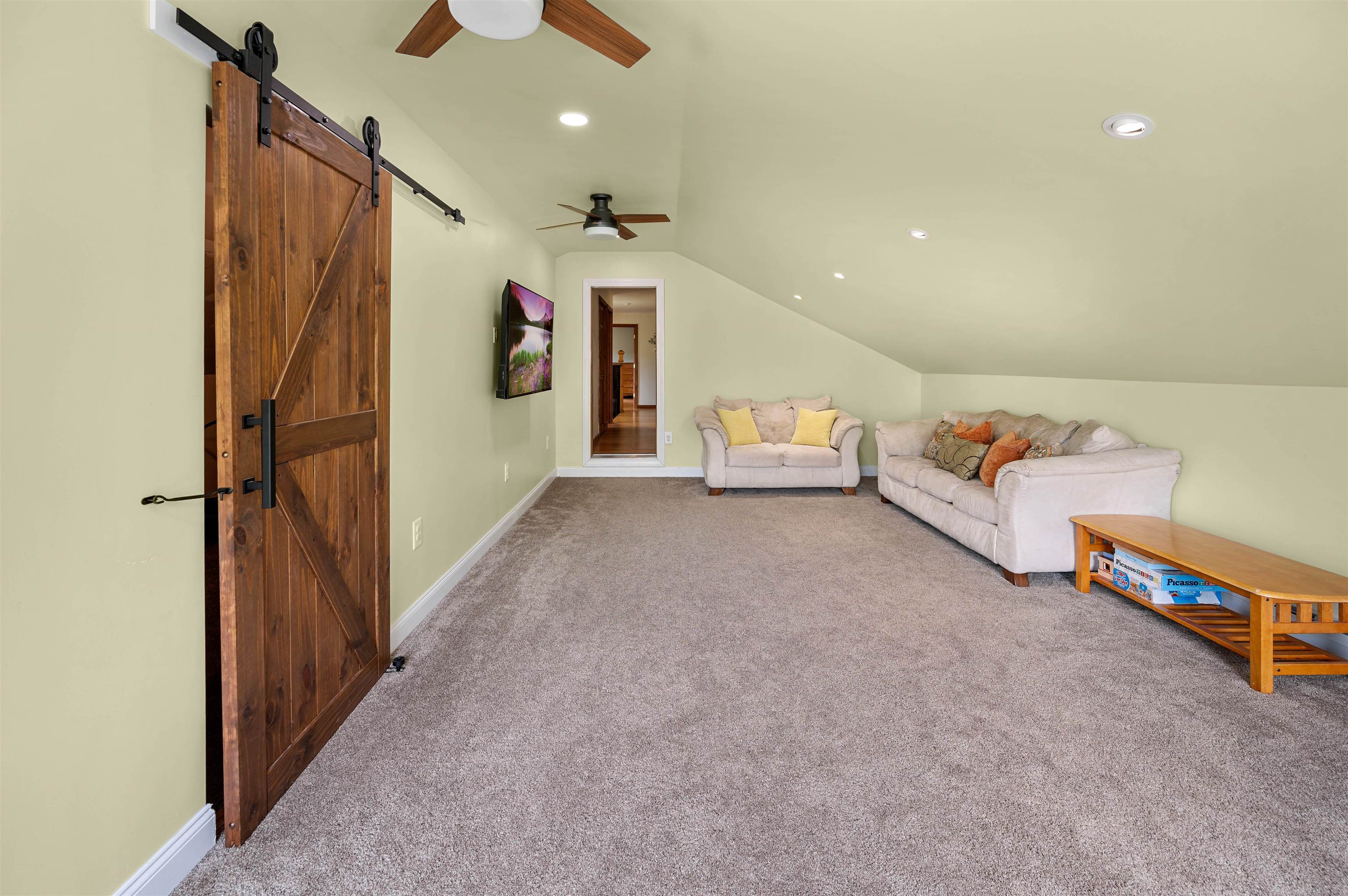 272 West Hill Road Property Photo 45