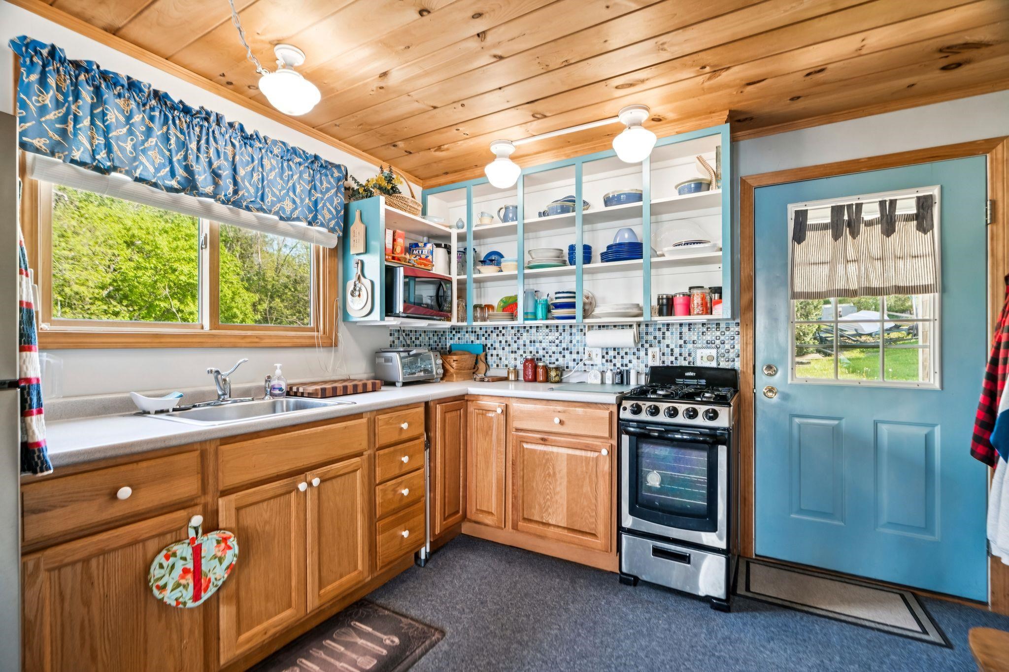 106 Potash Bay Road Property Photo 10
