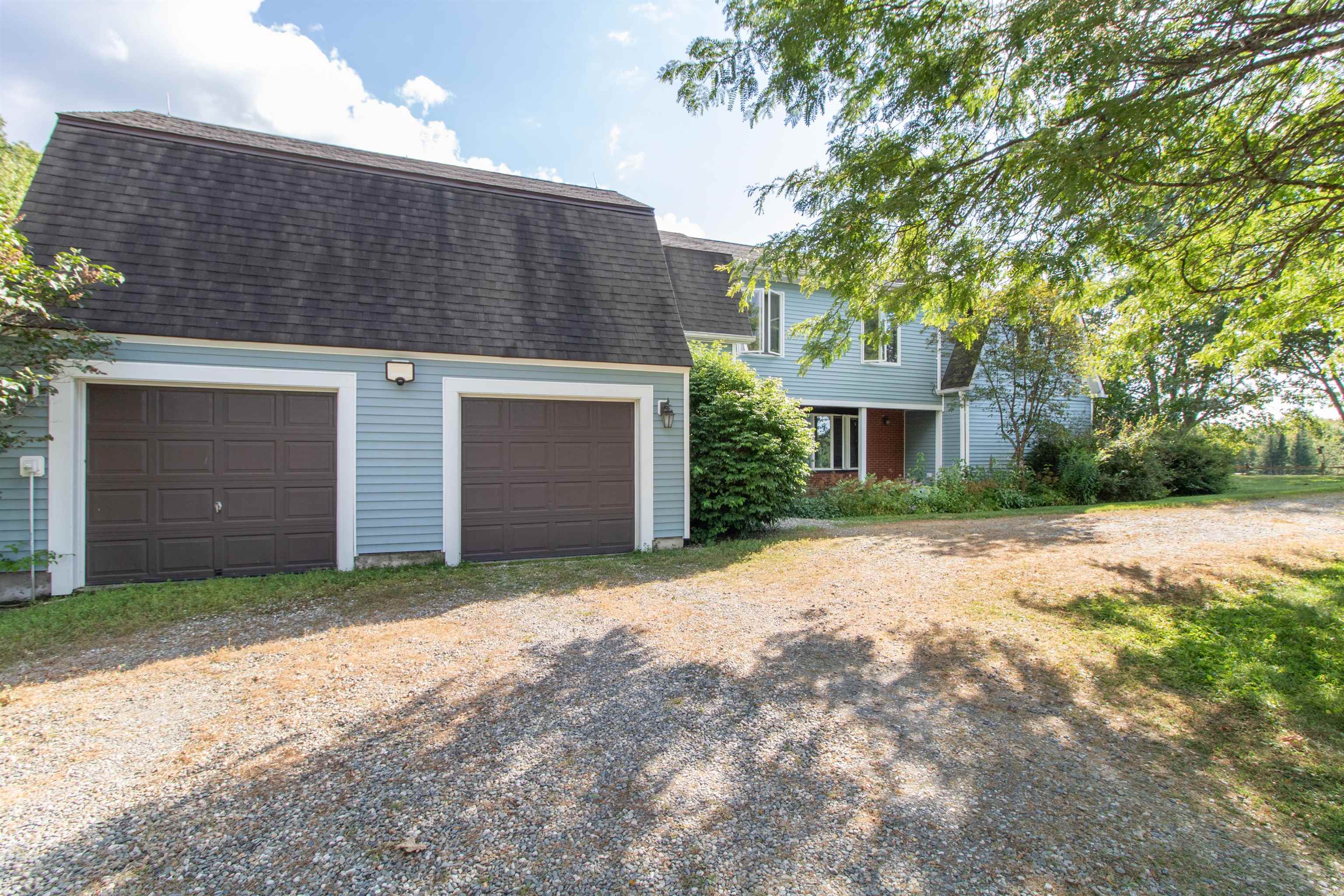 586 Old Coach Road Property Photo 6