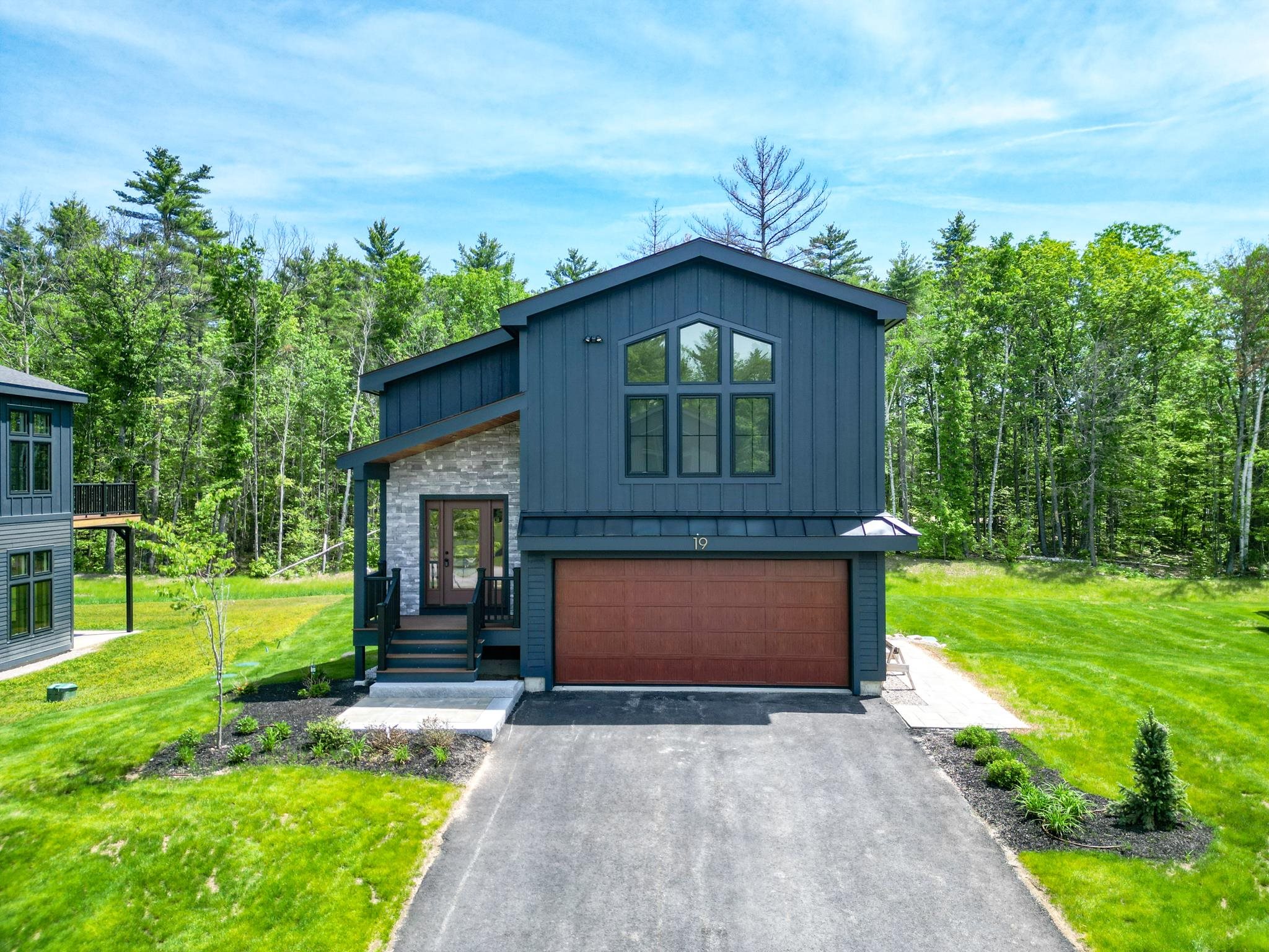 19 Hidden Glade Drive Property Photo 3