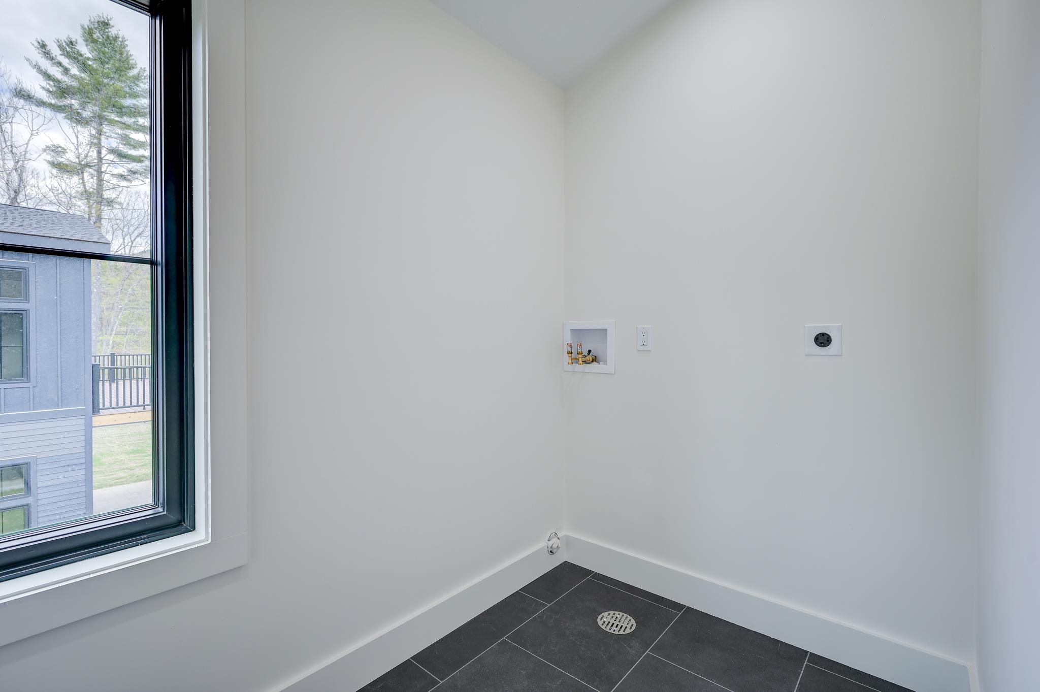 19 Hidden Glade Drive Property Photo 23