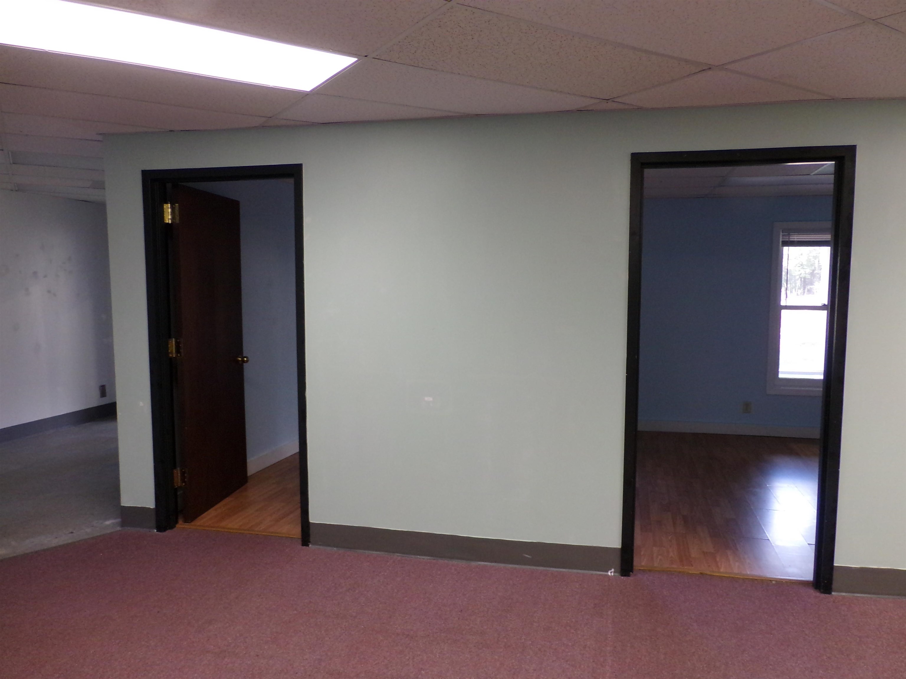 401 Gilford Avenue Property Photo 8