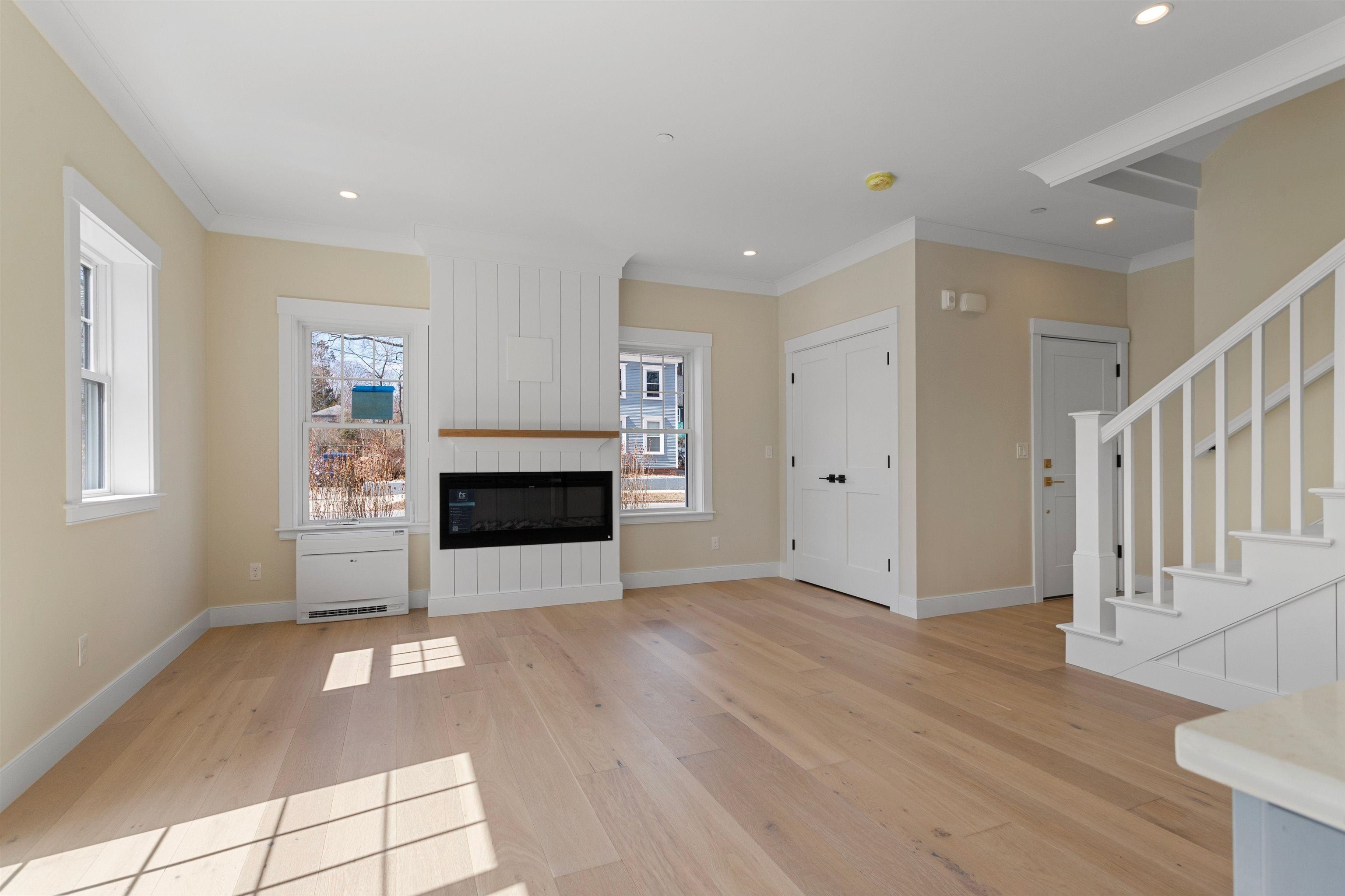 136 Locust Street Property Photo 20