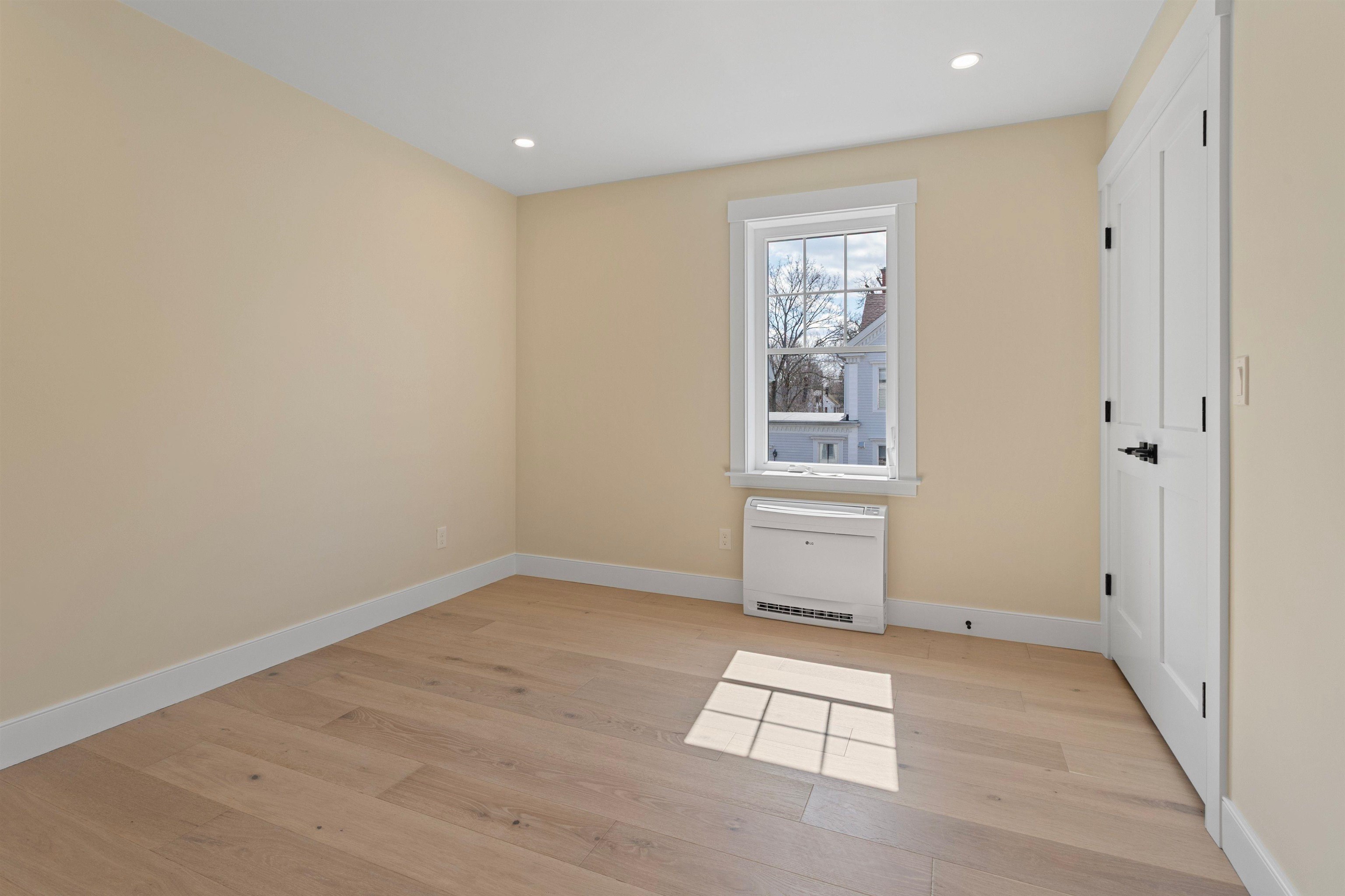 136 Locust Street Property Photo 23