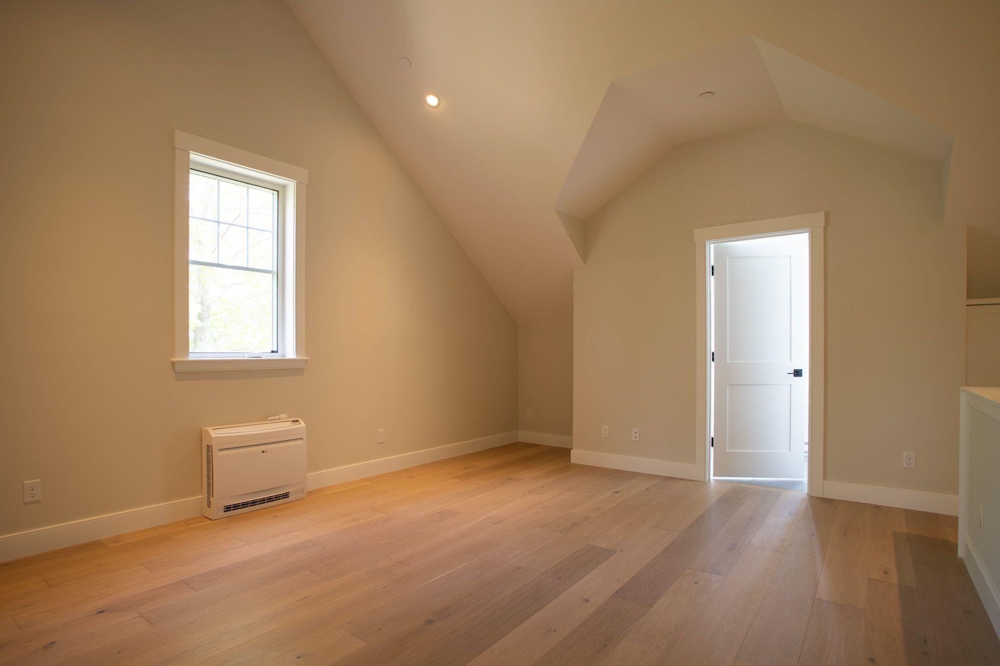 136 Locust Street Property Photo 28