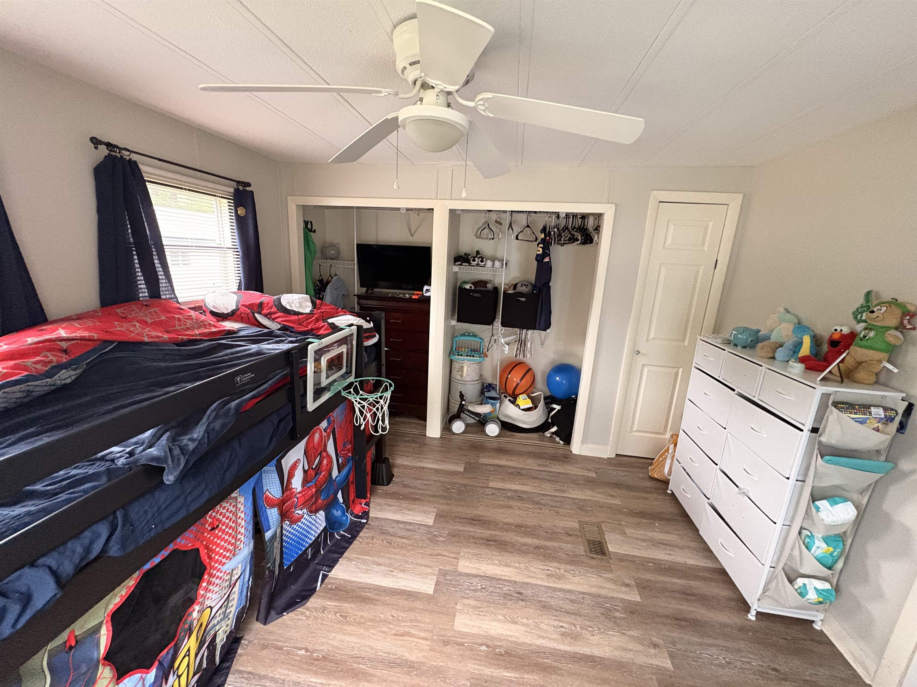 11 Gary Street Property Photo 17