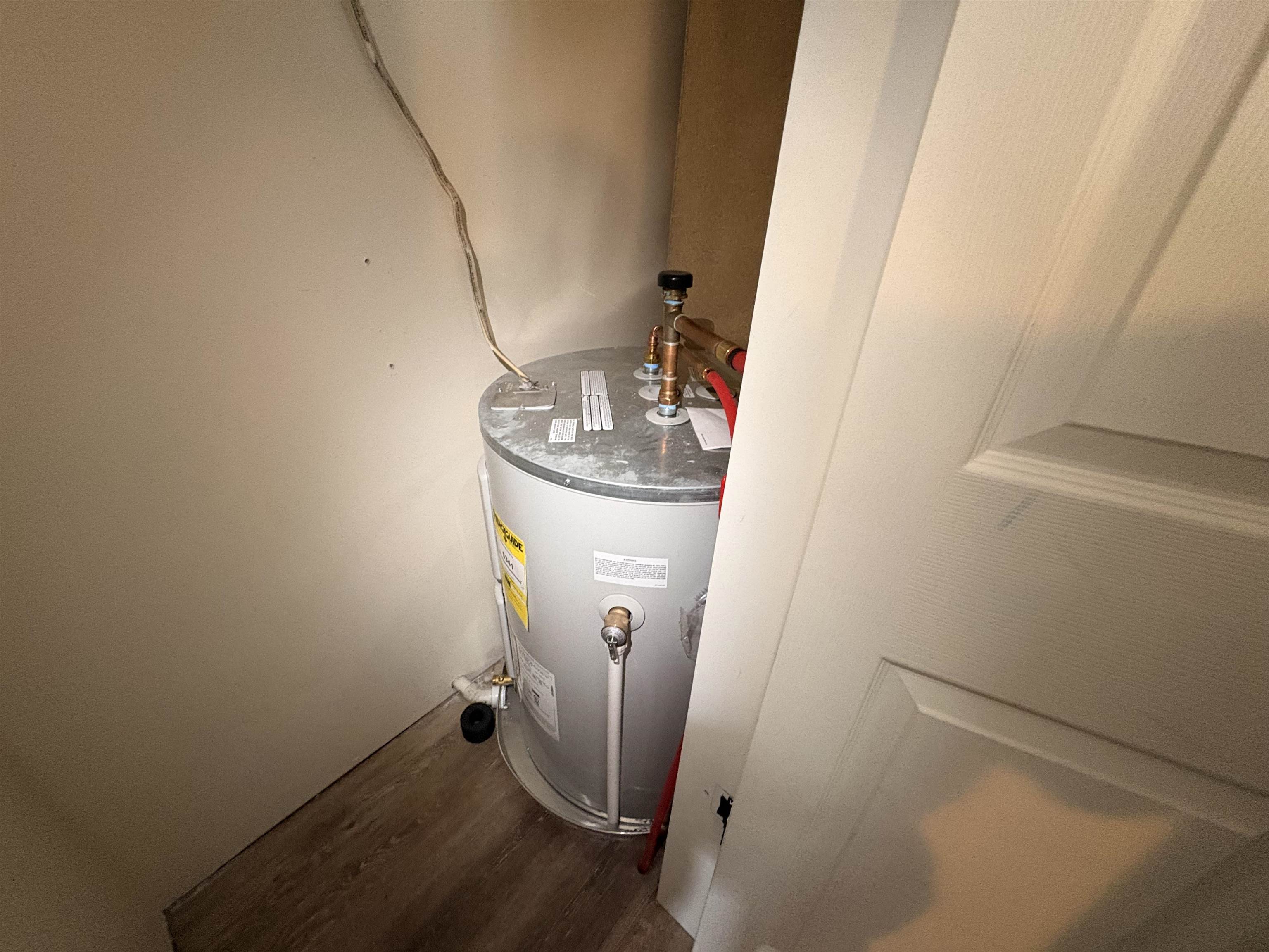 11 Gary Street Property Photo 19