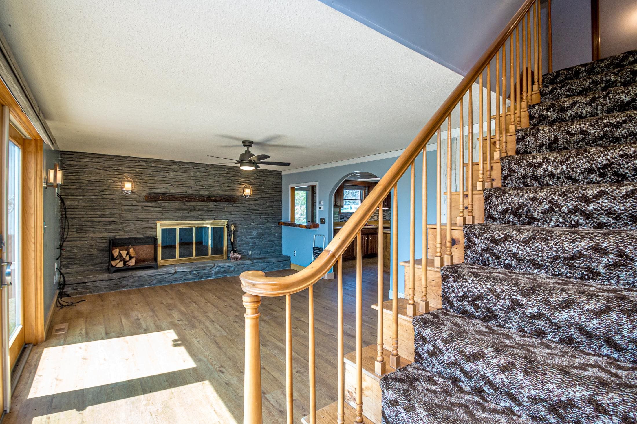 472 Shores Hill Road Property Photo 11