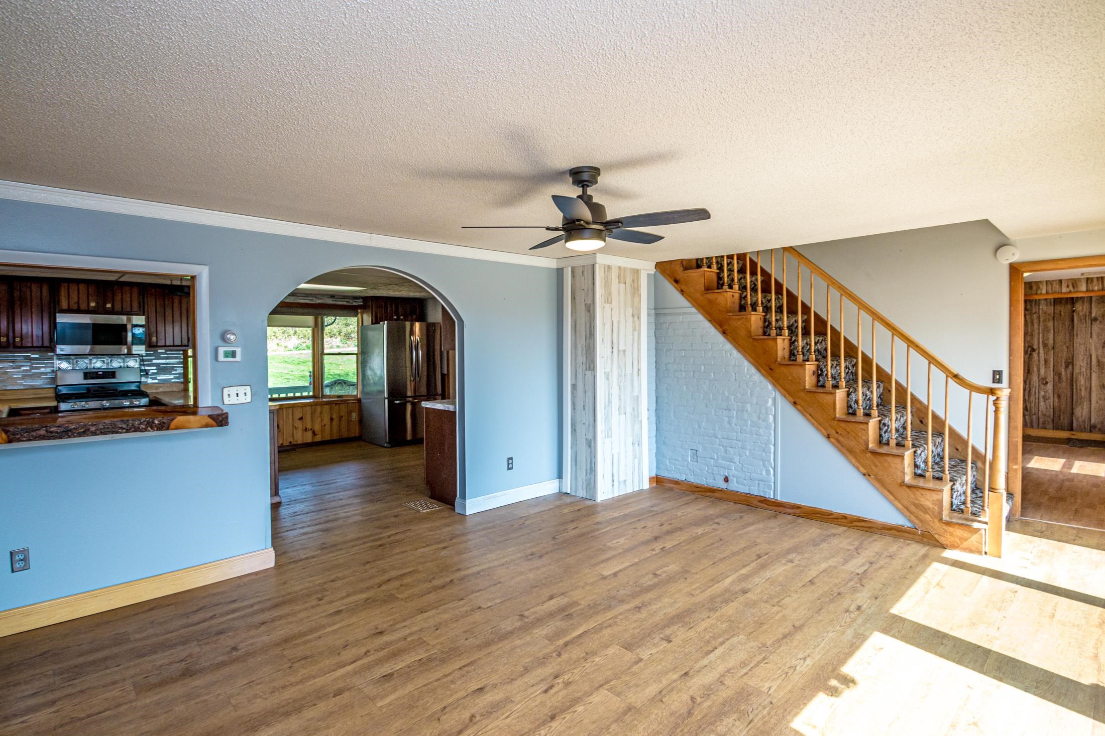472 Shores Hill Road Property Photo 14