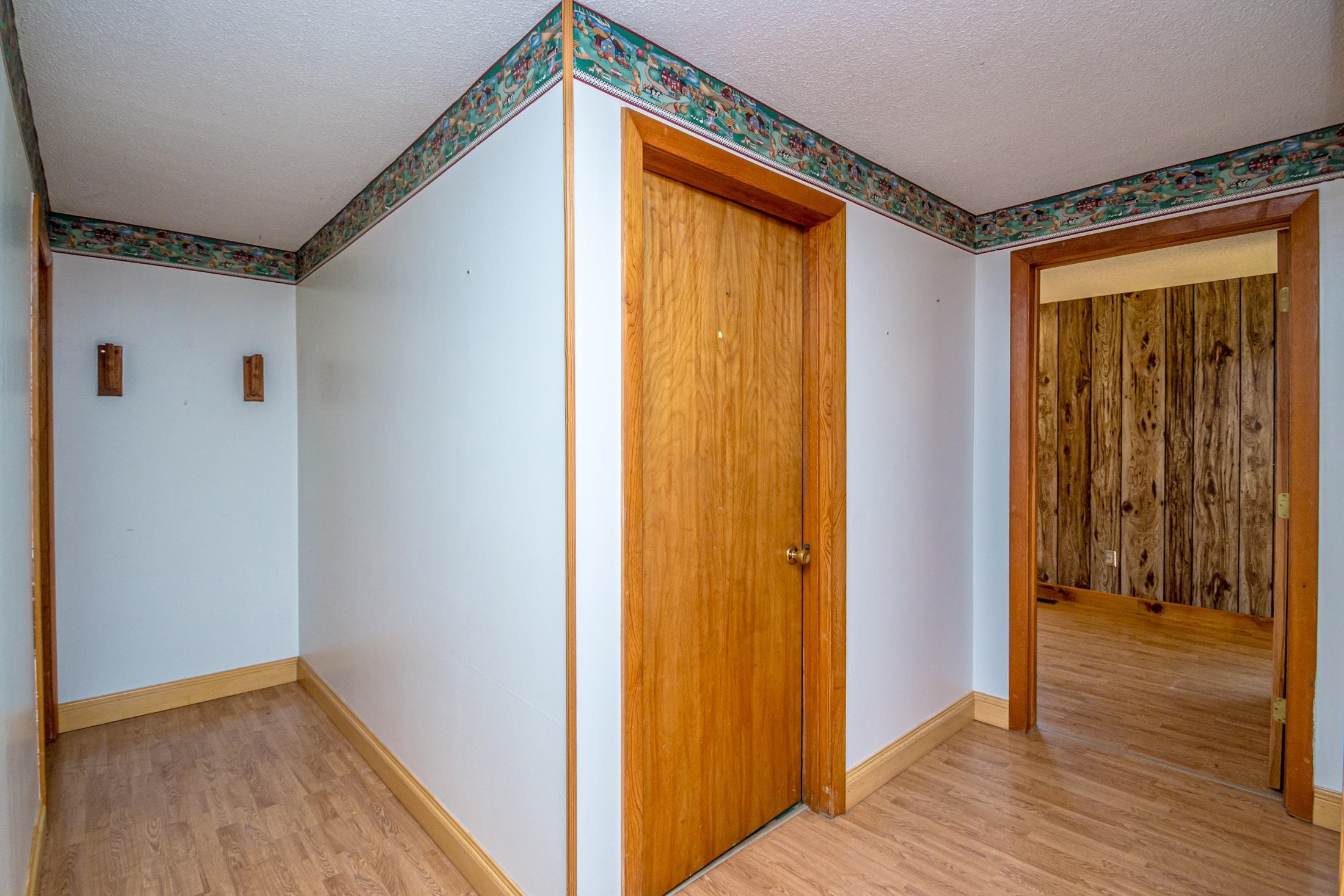 472 Shores Hill Road Property Photo 16