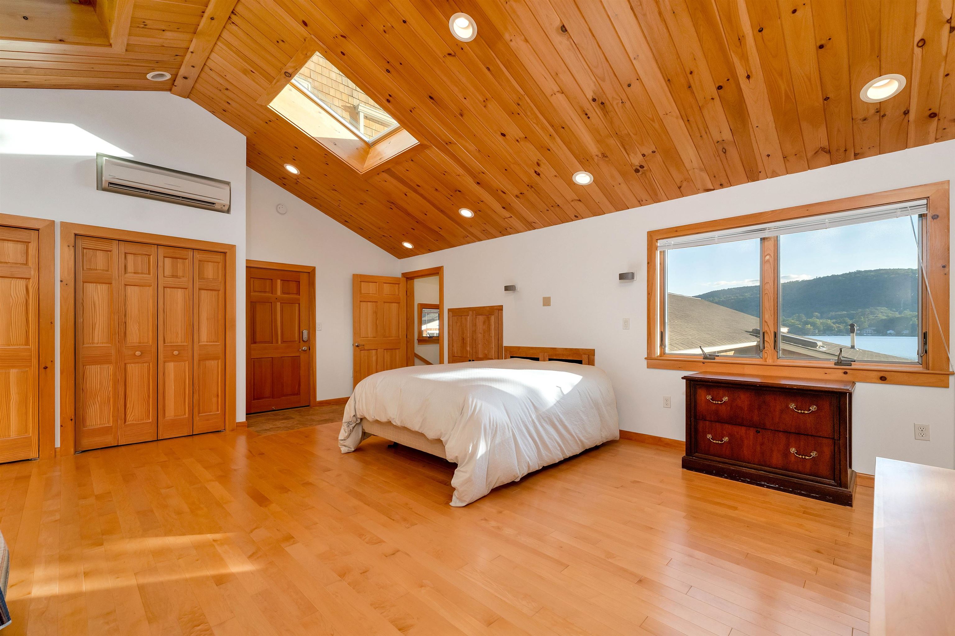 200 Shaker Boulevard Property Photo 29