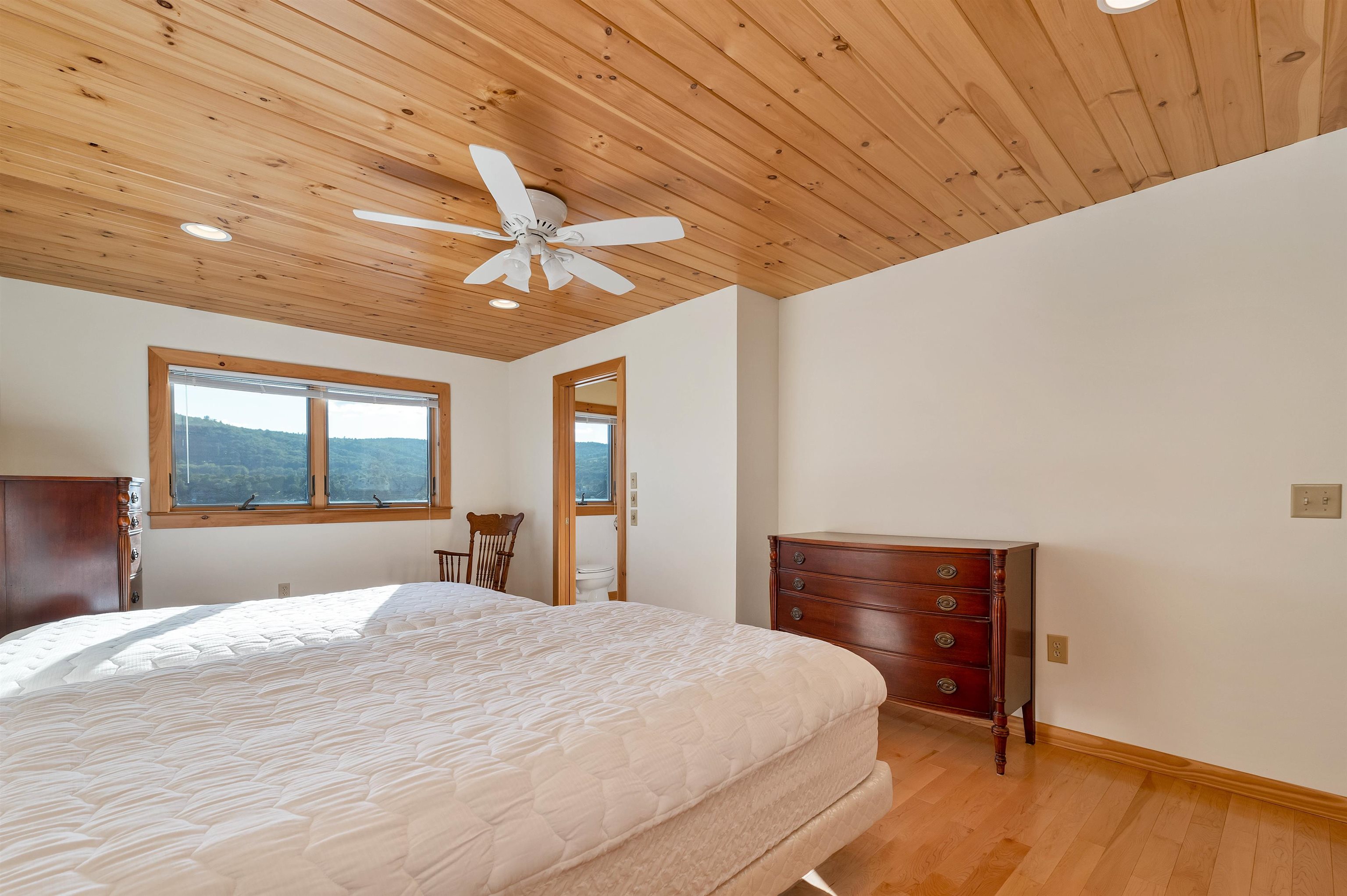 200 Shaker Boulevard Property Photo 35