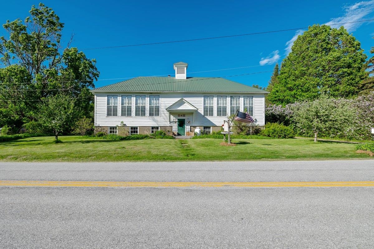 172 School Street Property Photo 1