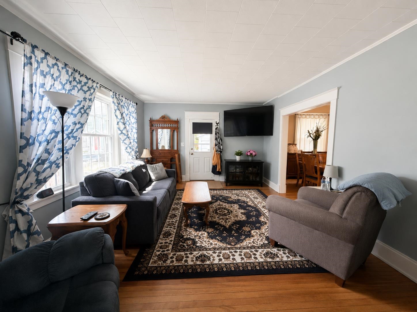216 Park Street Property Photo 8
