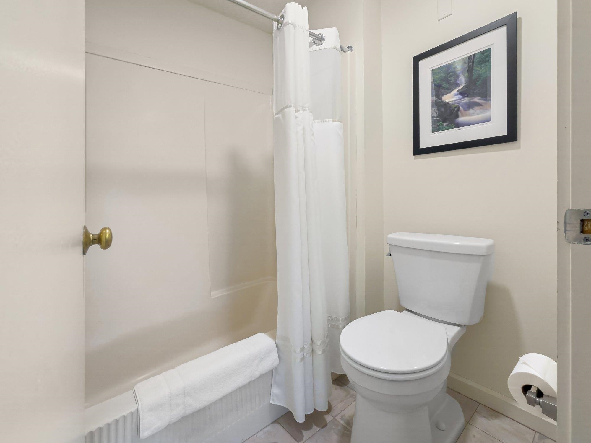 261 Village Green Drive Property Photo 19