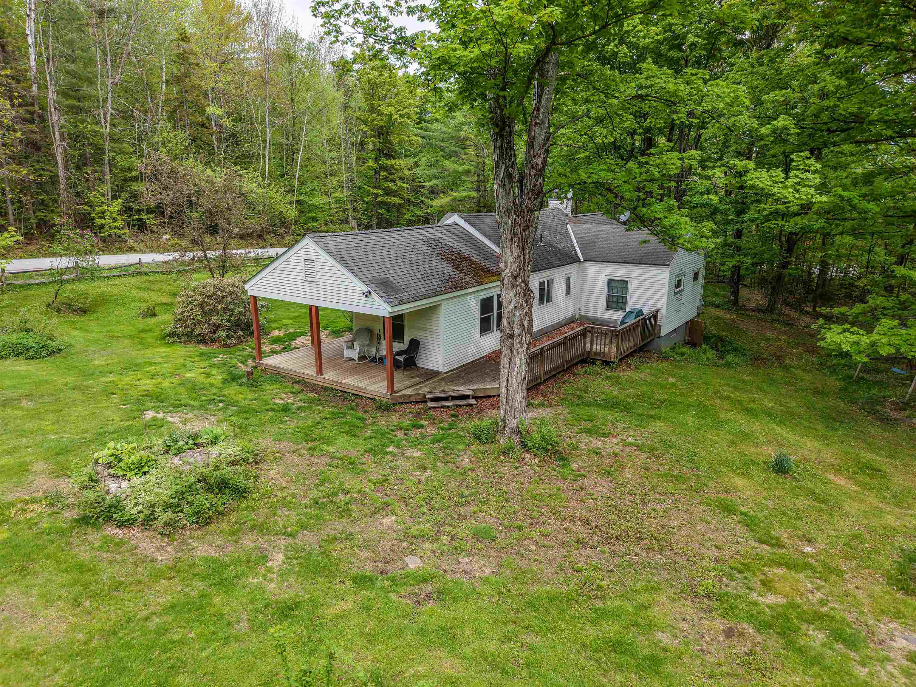 1529 Belmont Road Property Photo 2